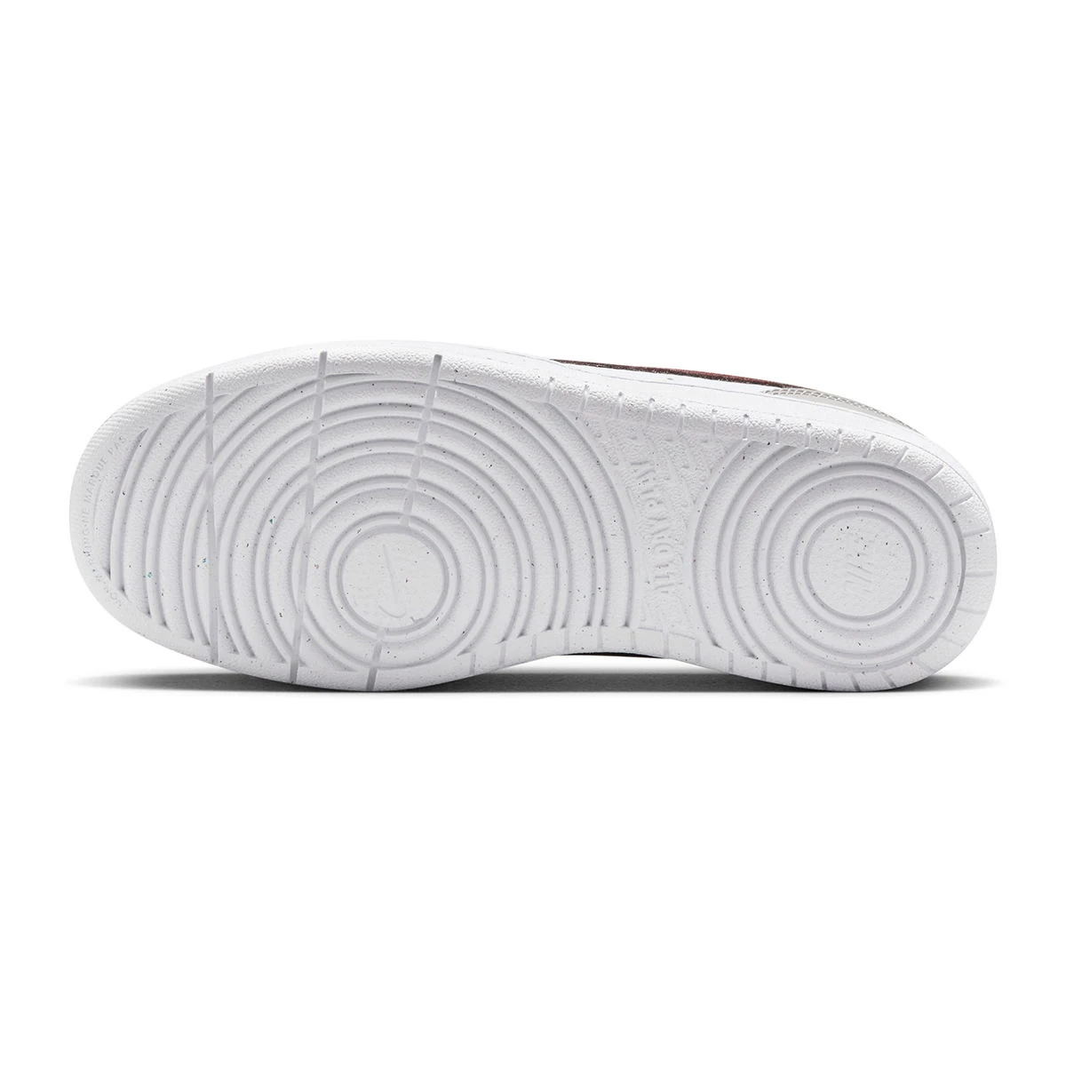 Nike Borought white burgundy