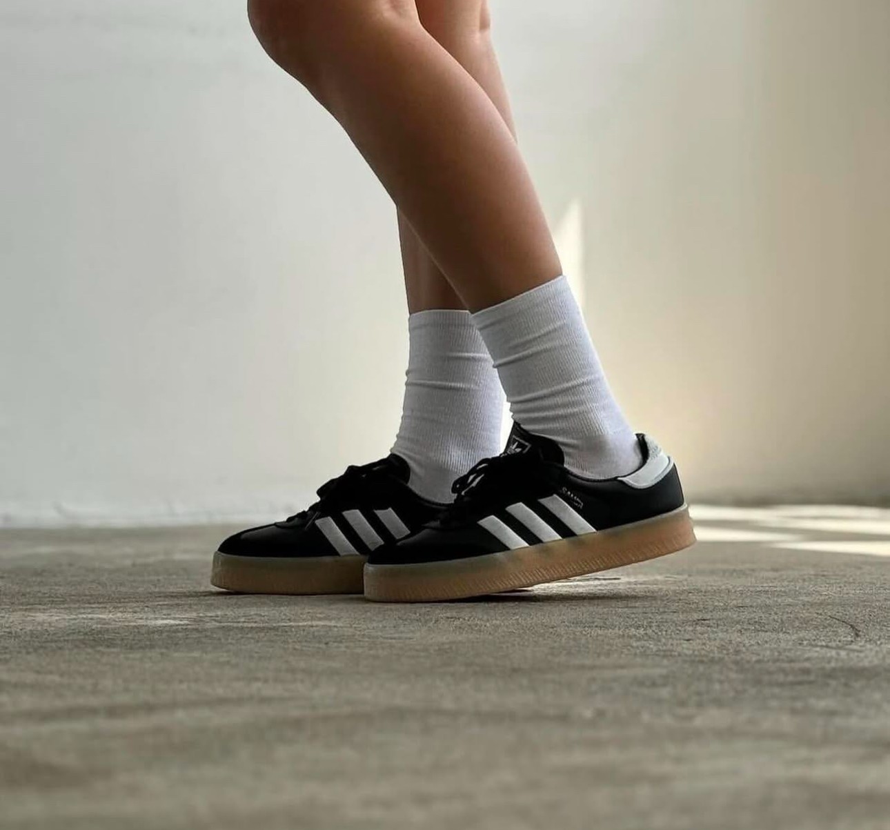 Adidas Samba platform black