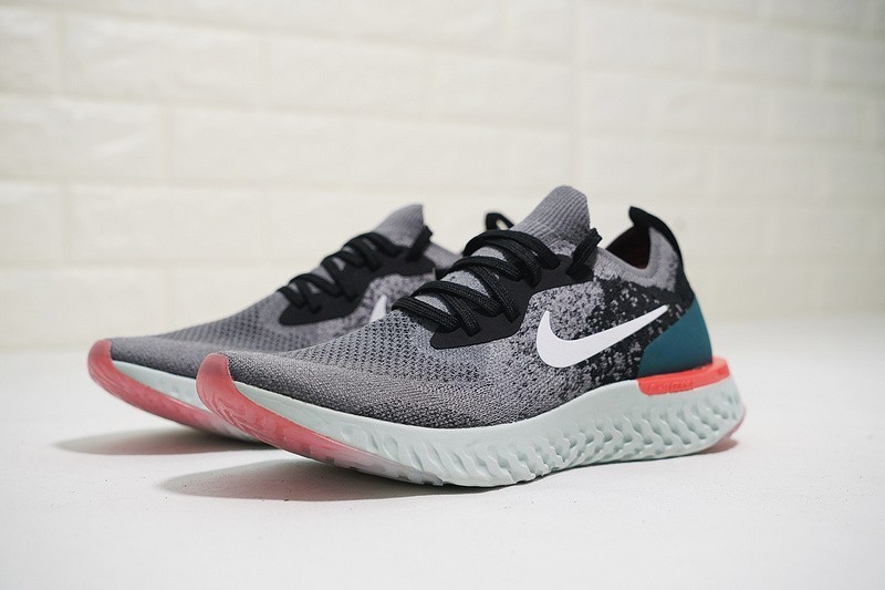 Nike Epic React Flyknit new