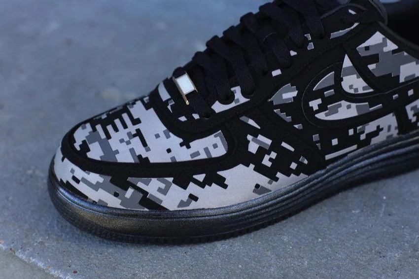 NIKE LUNAR Airforce 1 577659 001 DIGI CAMO NRG BLACK