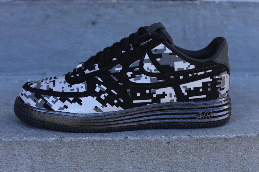NIKE LUNAR Airforce 1 577659 001 DIGI CAMO NRG BLACK