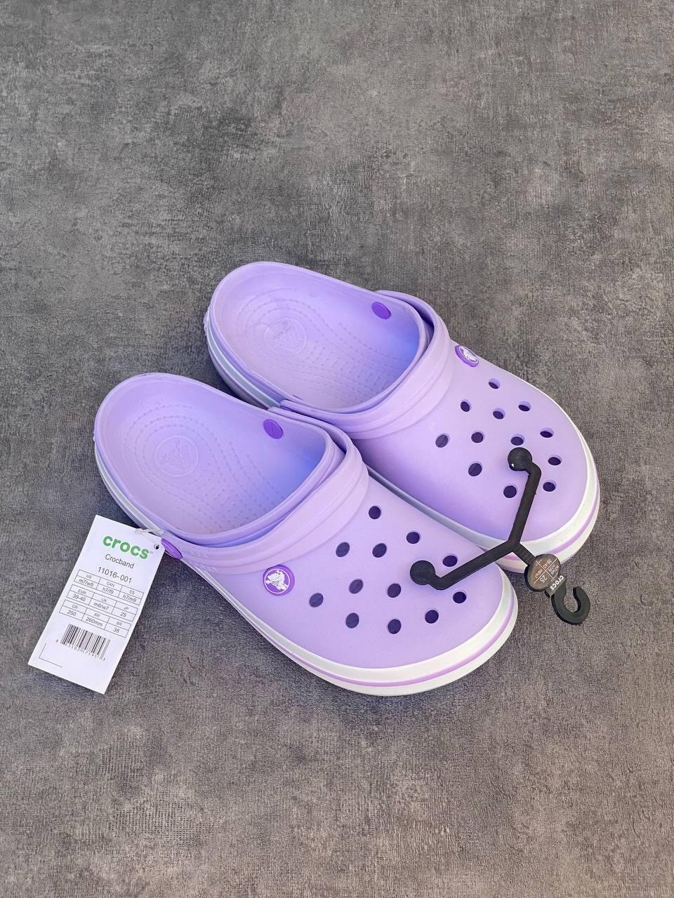 crocs lila