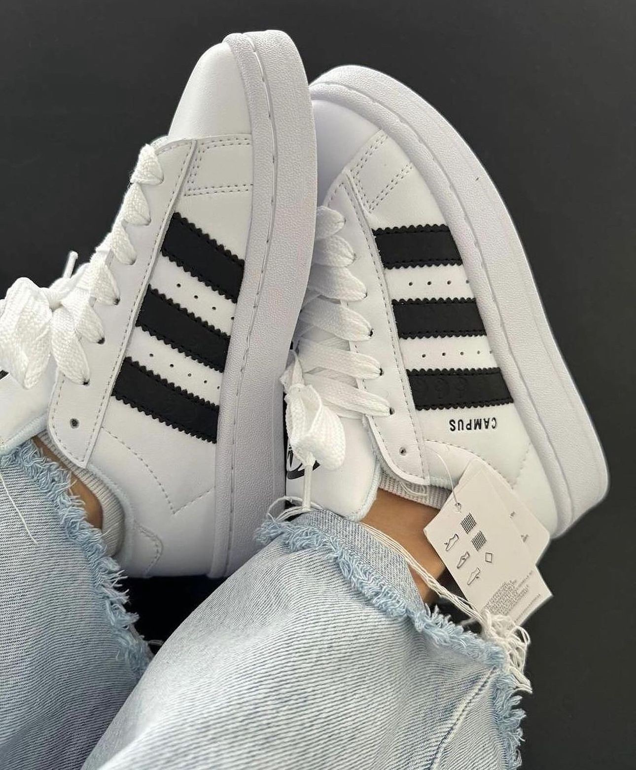 Adidas campus unisex white balackk