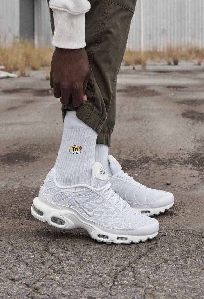 nike tn white