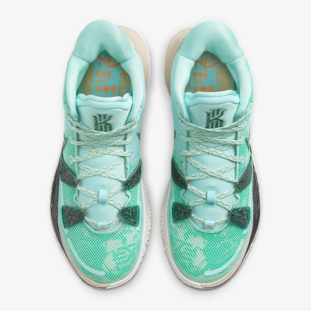 Kyrie 7 Copa Basketball Shoes