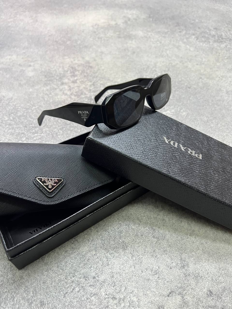 PRADA İTHAL GÖZLÜK