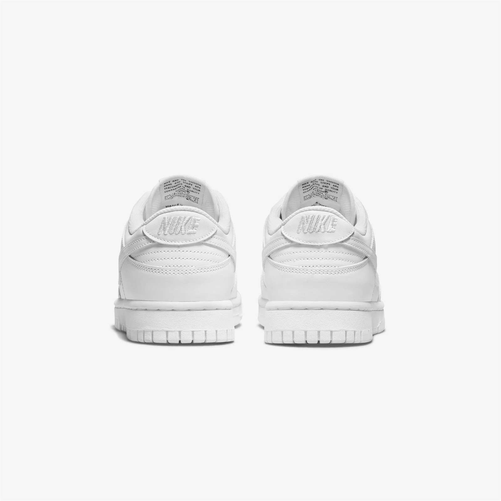 Nike sb Dunk Low white