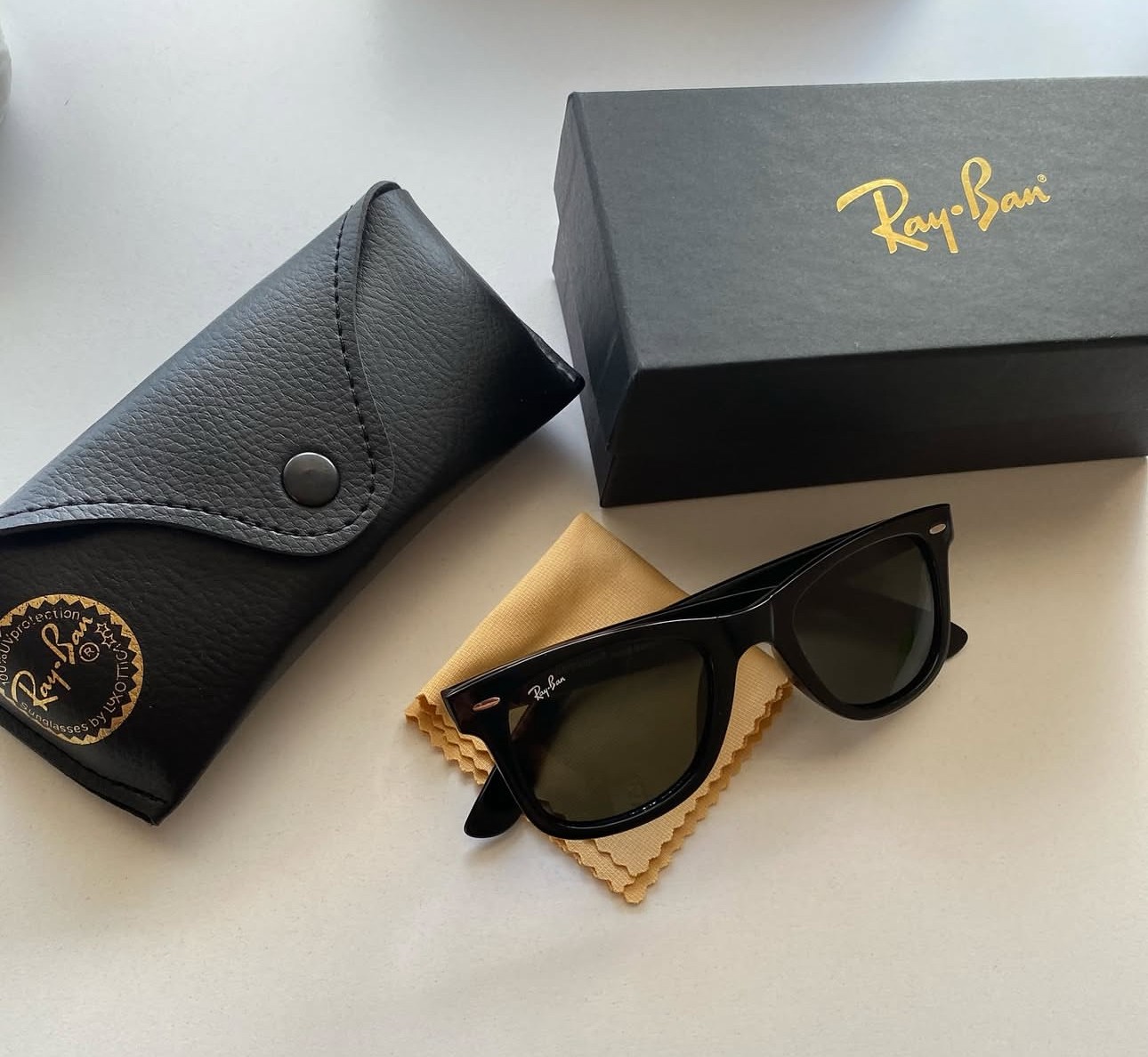 RAY BAN İTHAL GÖZLÜK