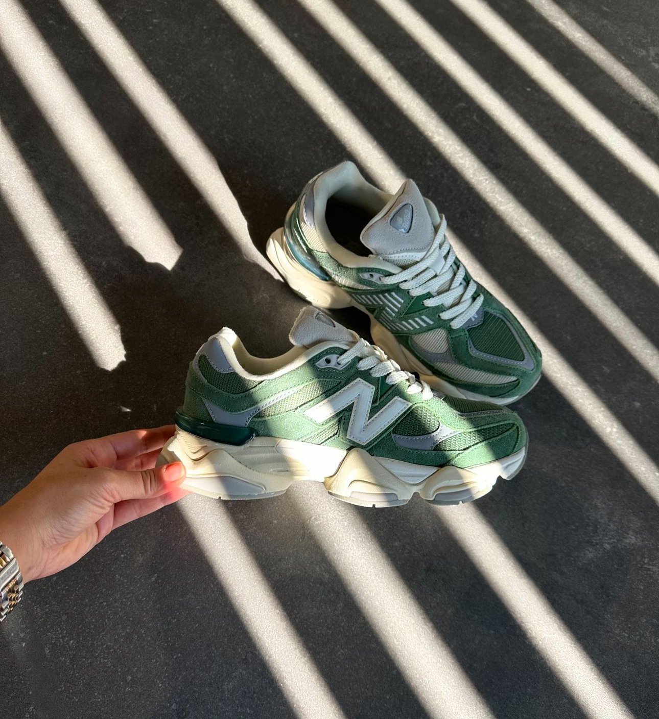 New balance 9060 green begie