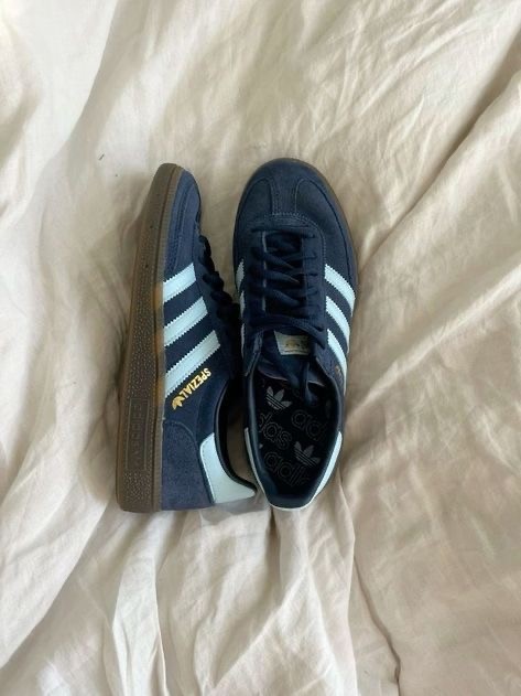 Adidas Spezial blue