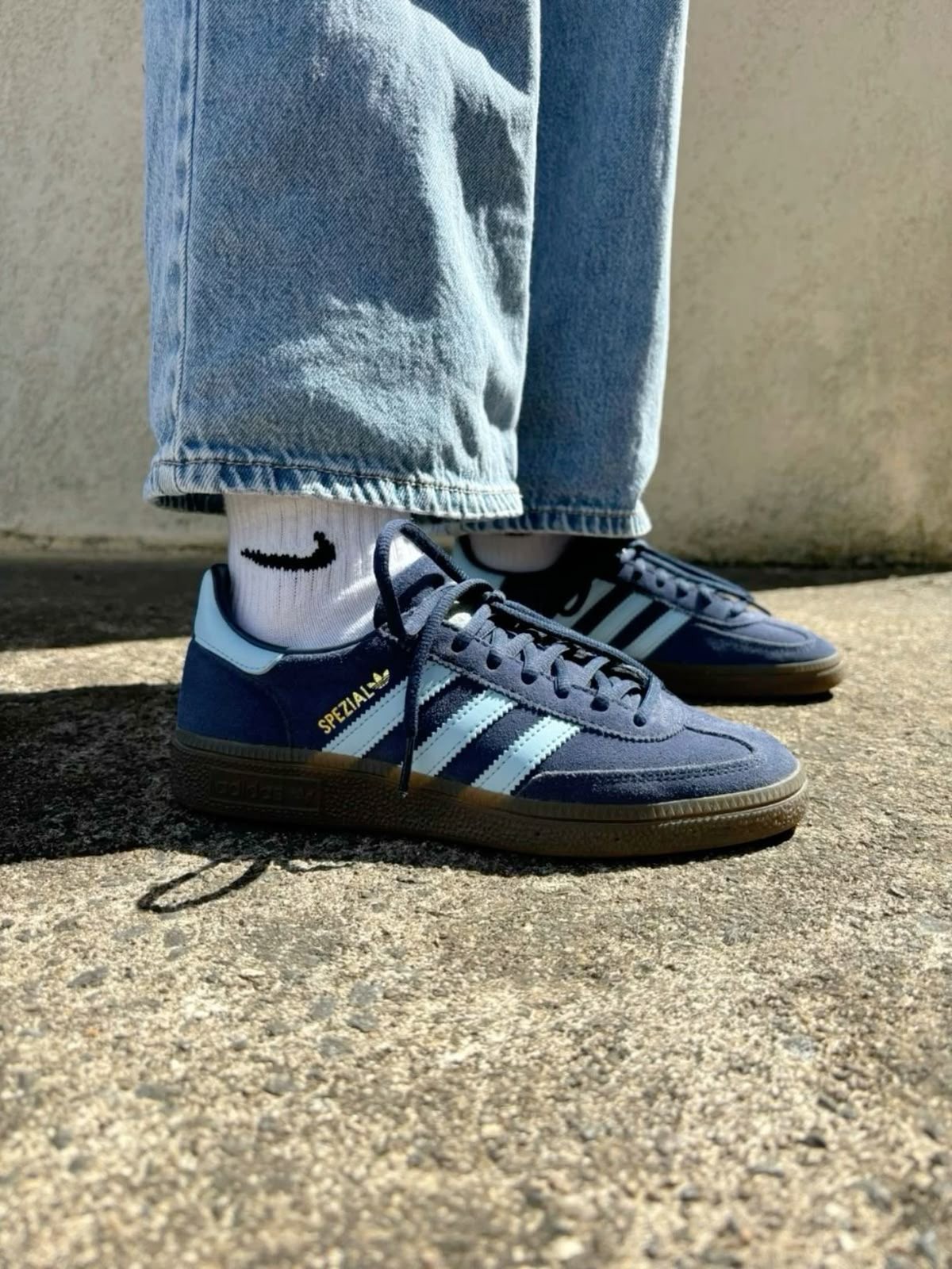 Adidas Spezial blue