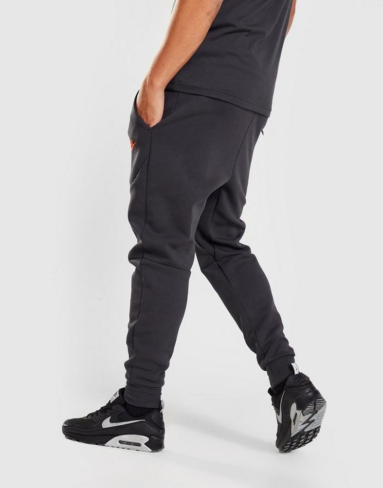 Nike Tech Fleece eşofman 2024