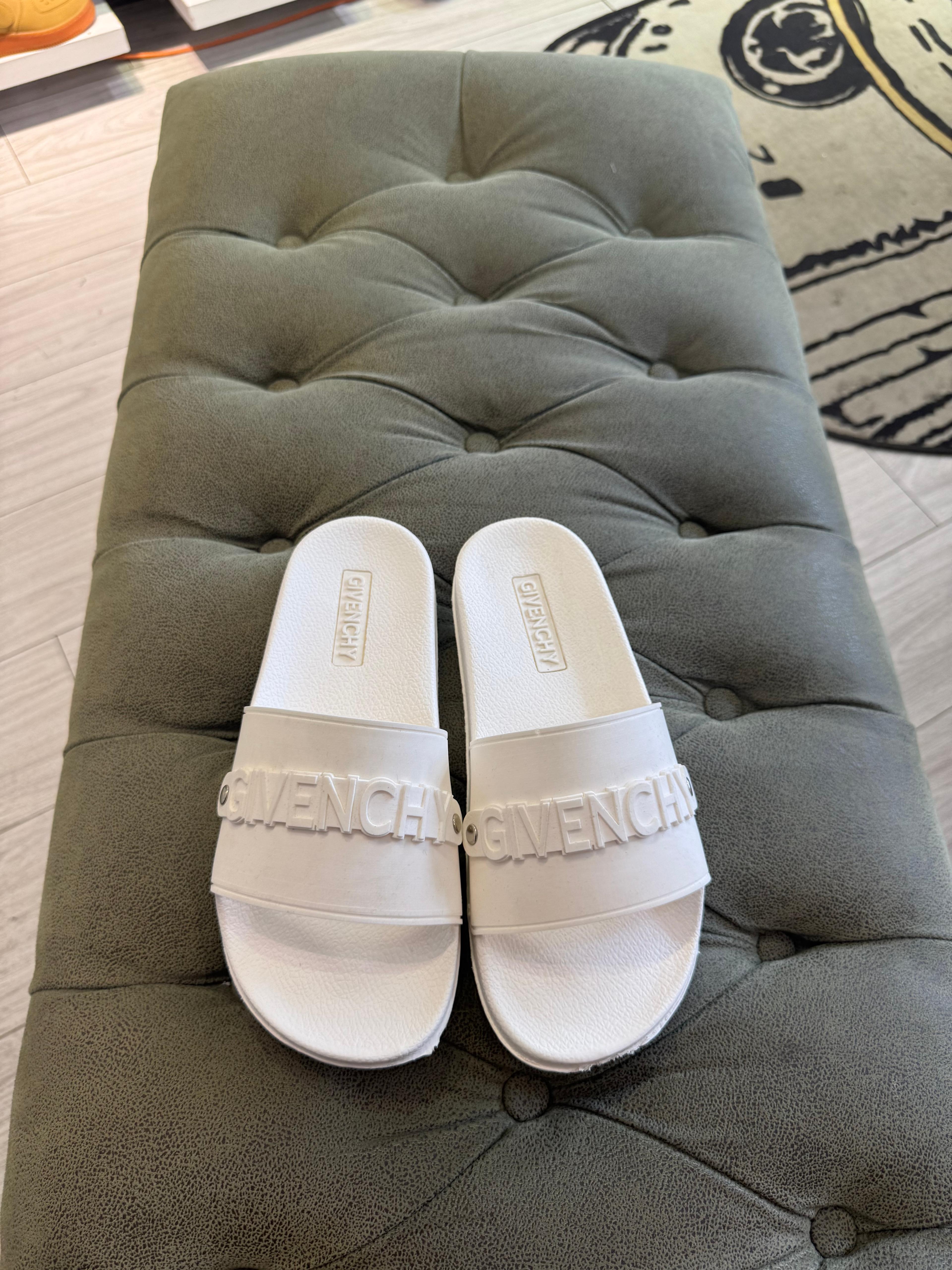 GIVENCHY İTHAL TERLİK