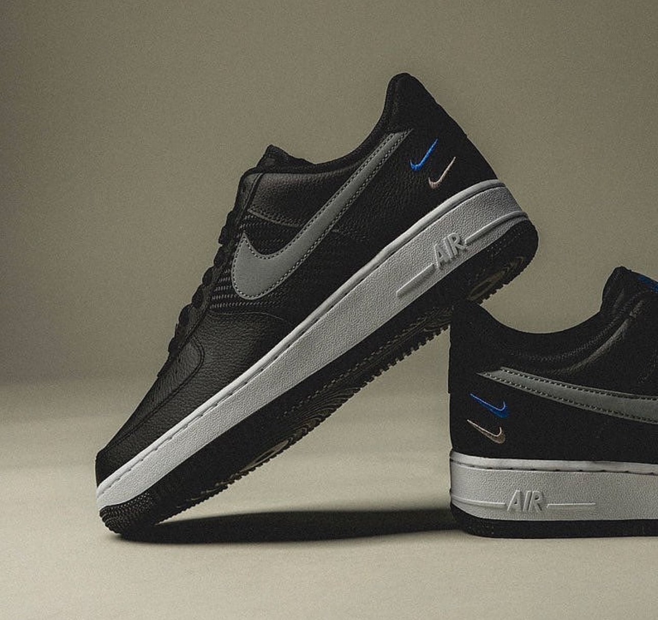 Nike Airforce double swoosh-black racer