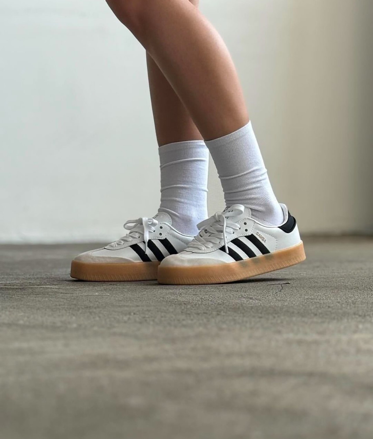 Adidas Samba platform white