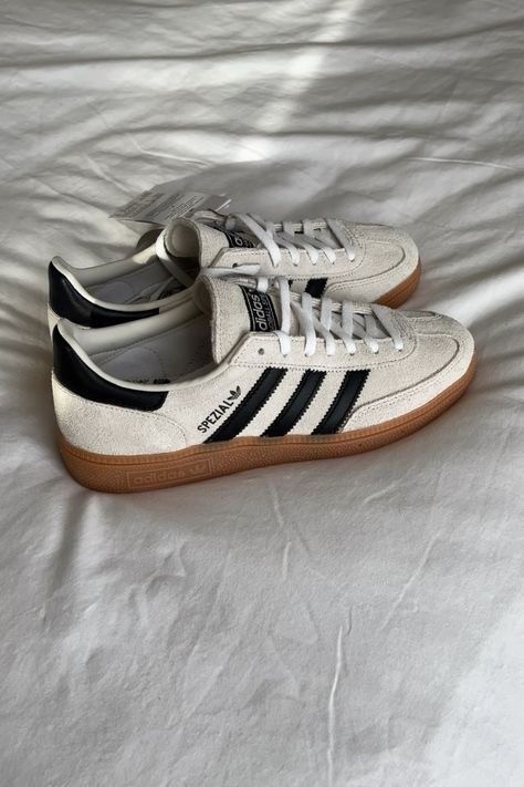Adidas Spezial Bej
