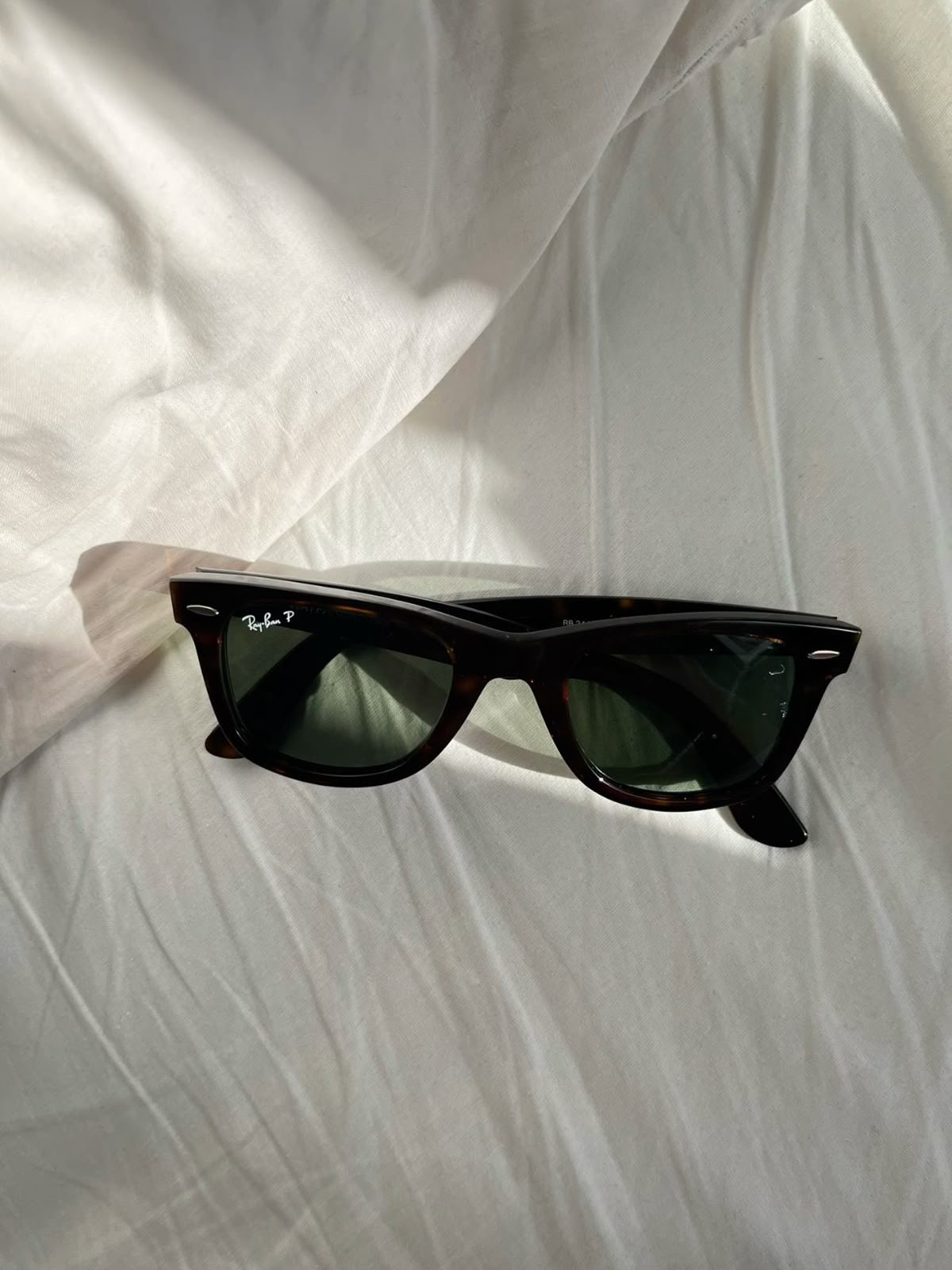 RAY BAN İTHAL GÖZLÜK