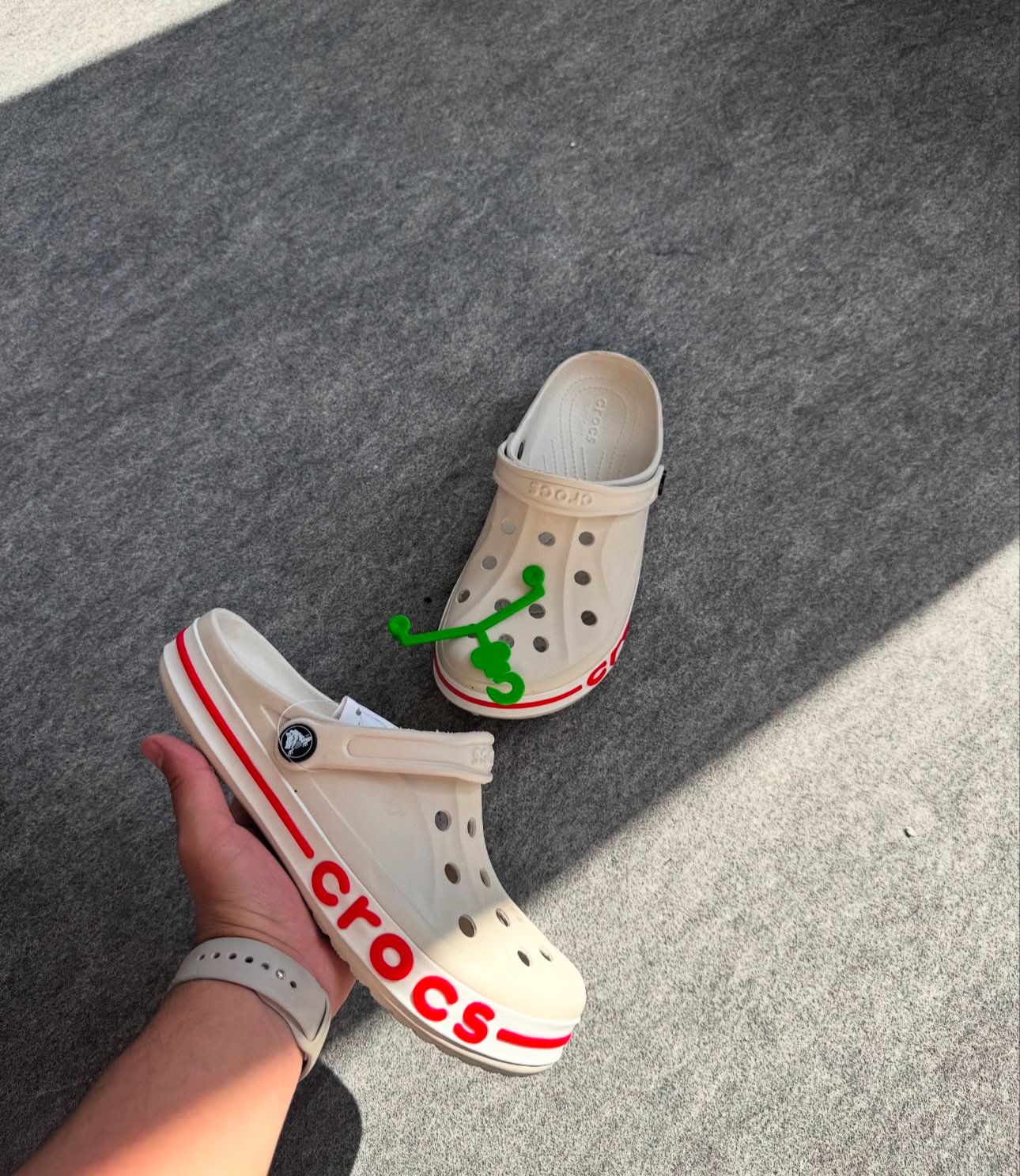 Crocs Bayaband Bej Kırmızı