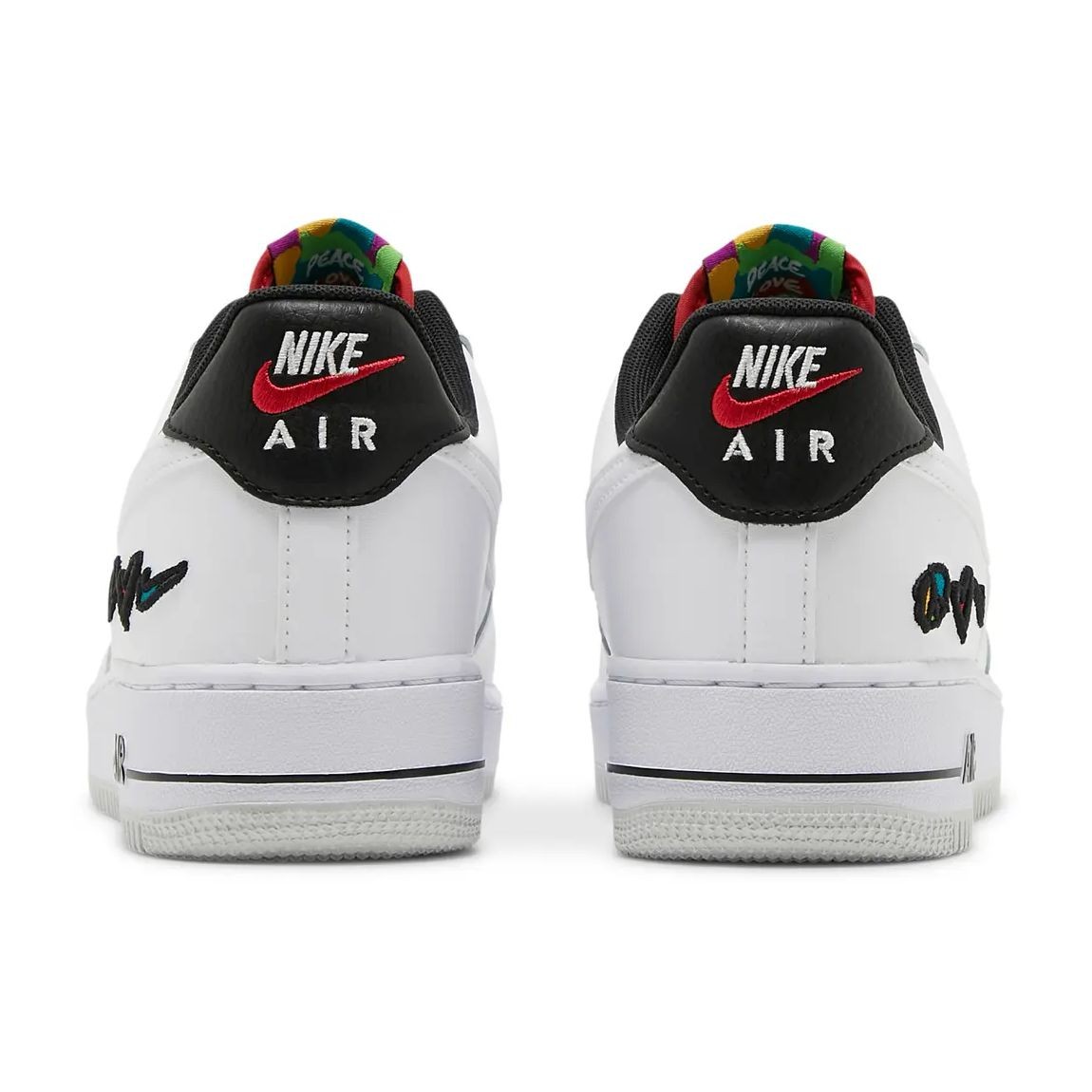Nike AirForce1 07 LV8 Peace Love