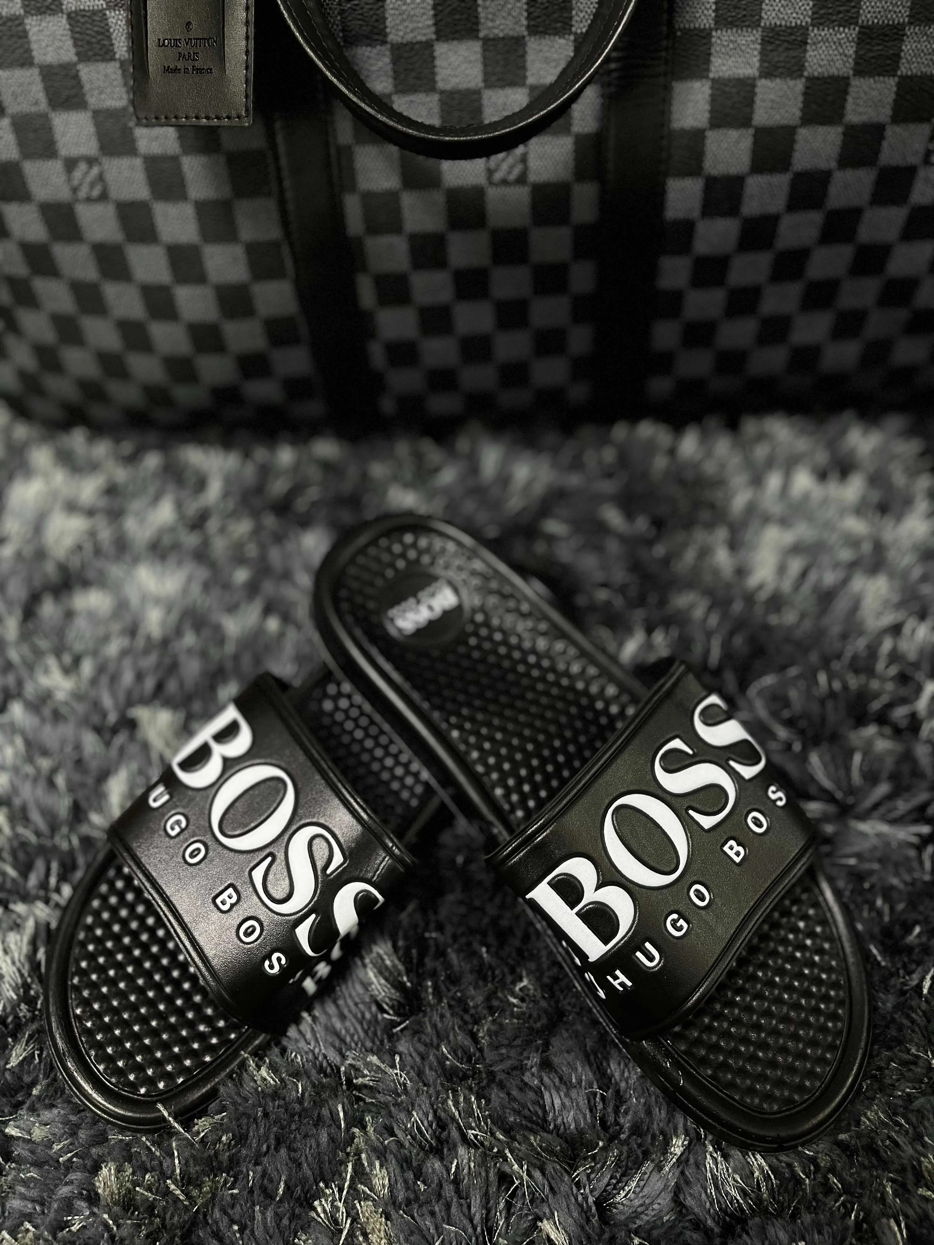 Hugo Boss terlik