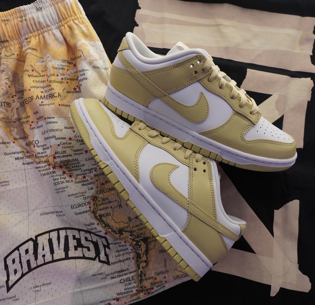 nike sb dunk yellow