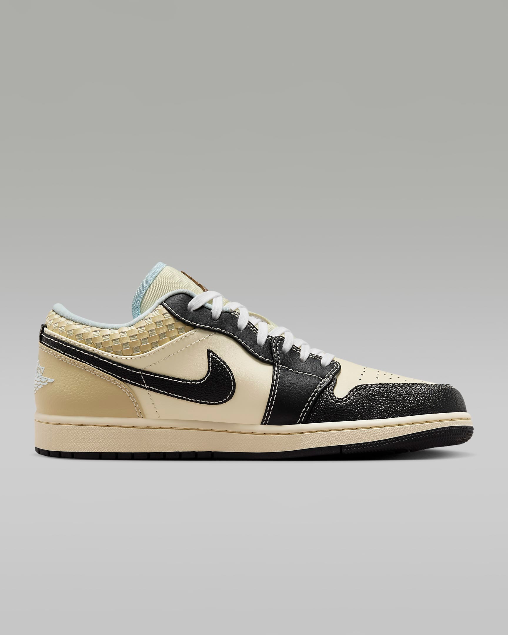 Nike jordan 1 low se coconut milk black muslin