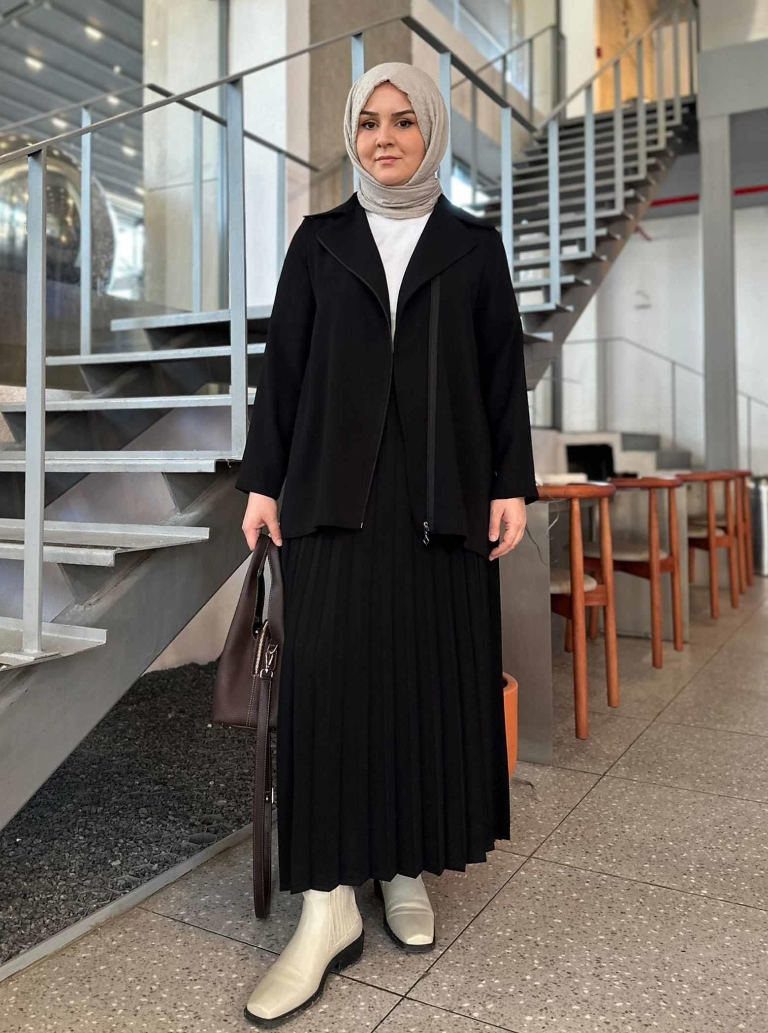 KISA ŞAL YAKA HIRKA SİYAH