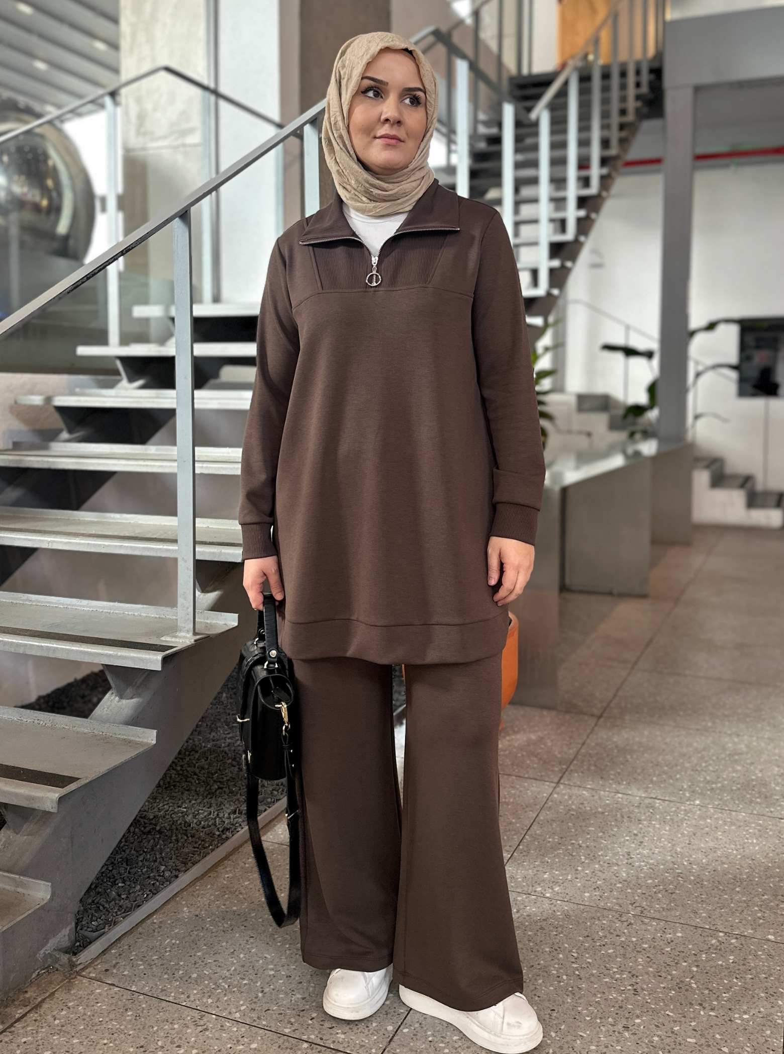 OYSHO TRİKO YAKA TAKIM KAHVE