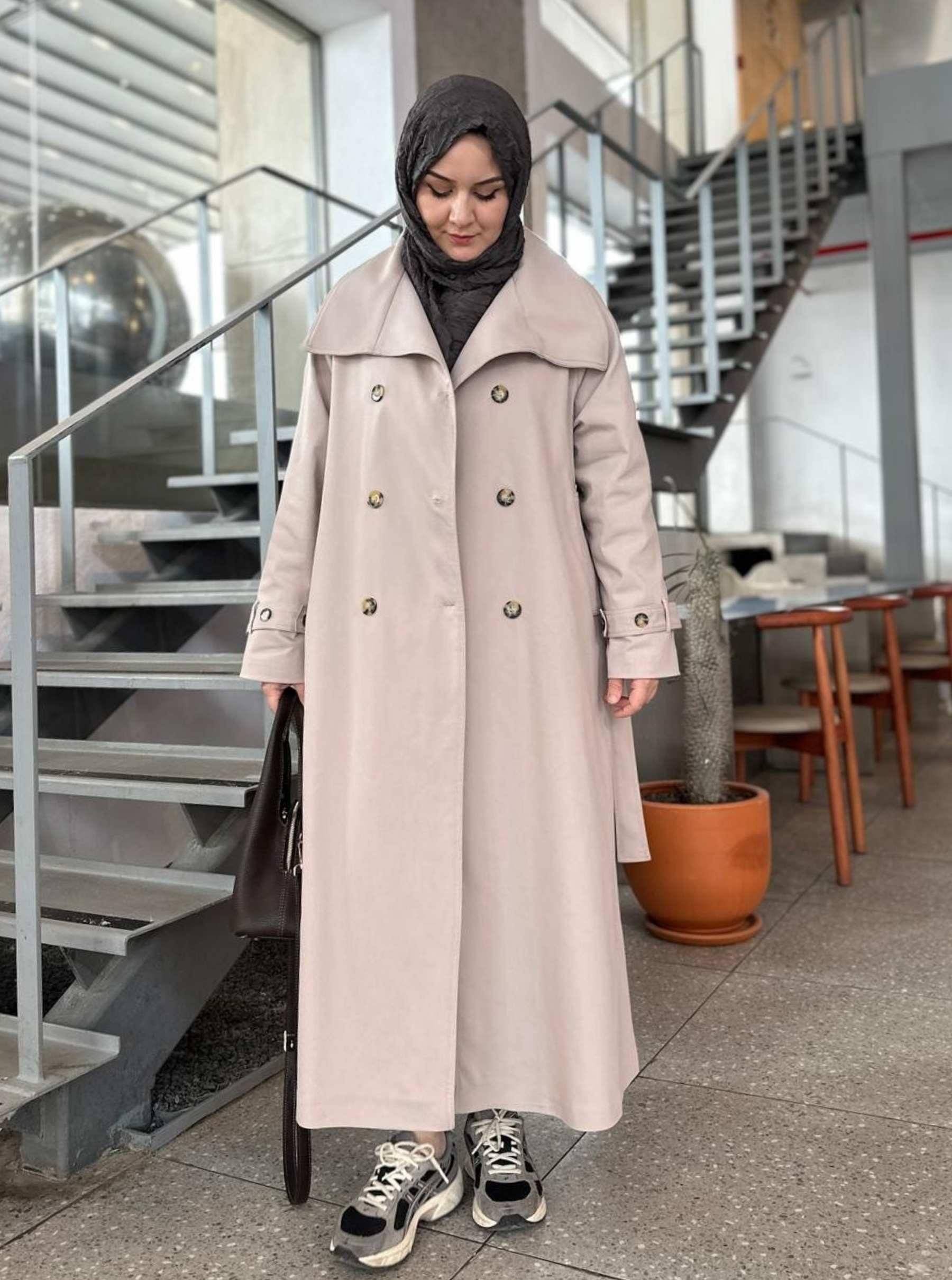DÜĞMELİ TRENÇKOT KREM