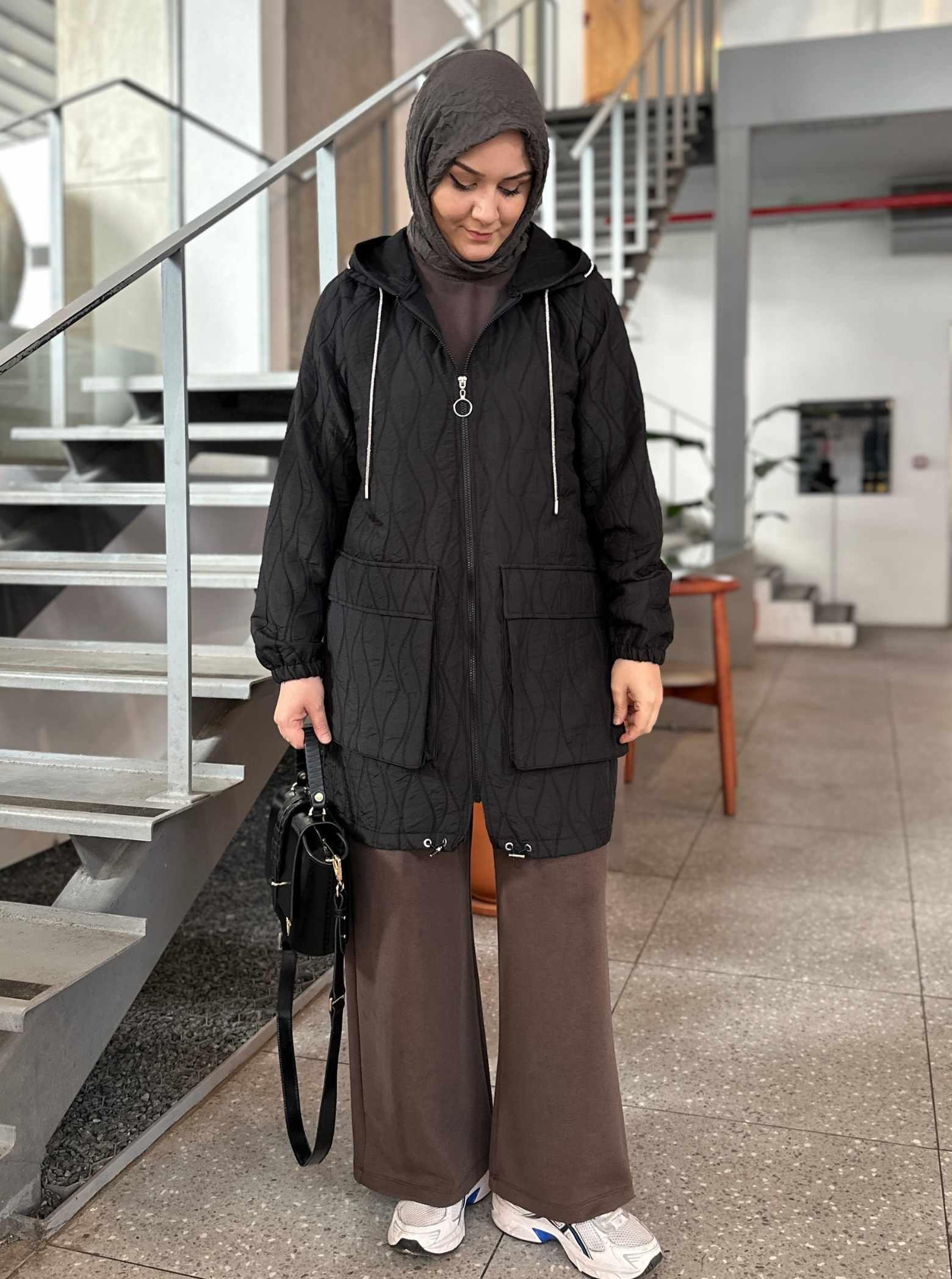 KISA KAPİTONE KAP SİYAH