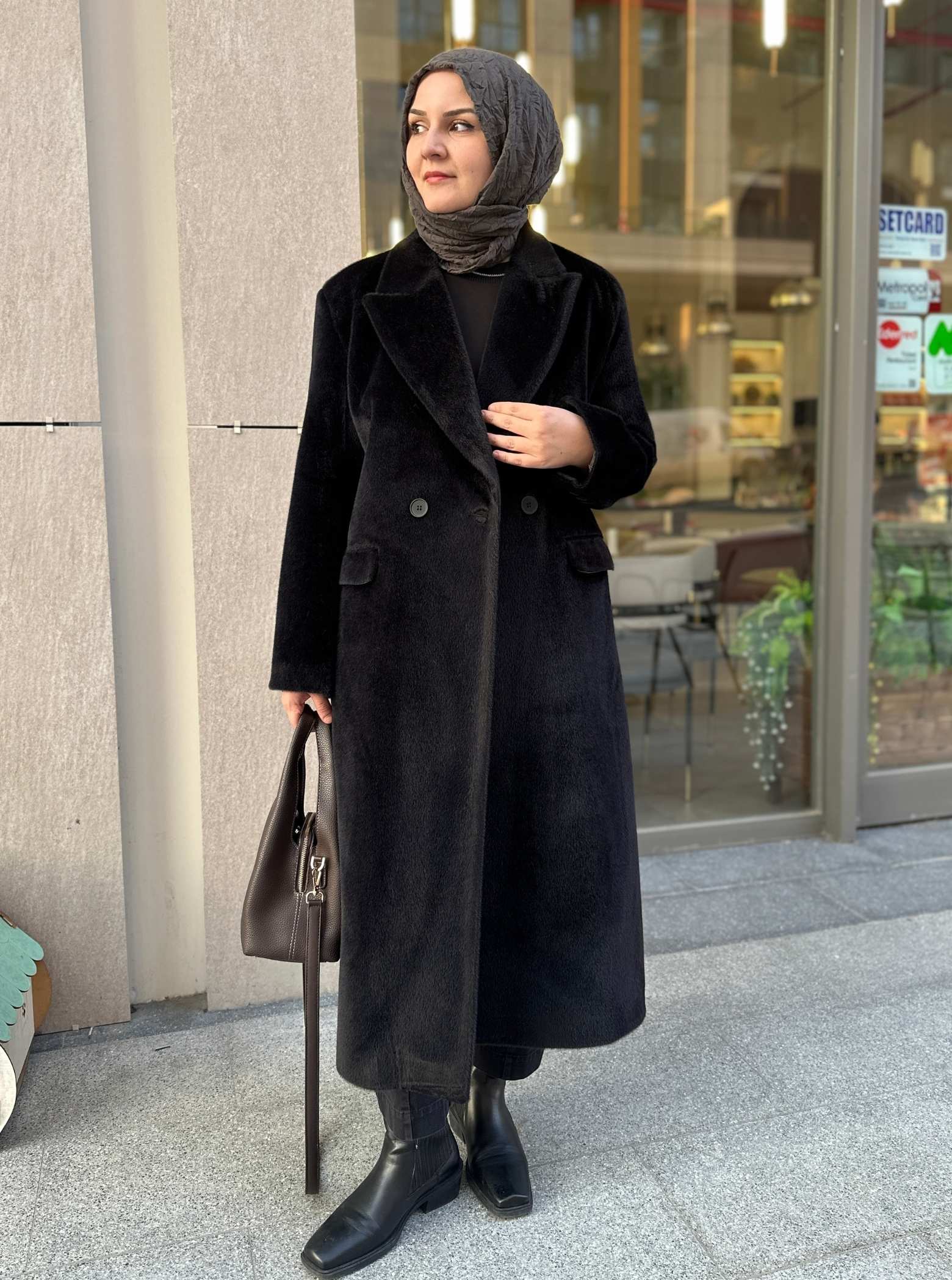 ANGORA KAŞE KABAN SİYAH