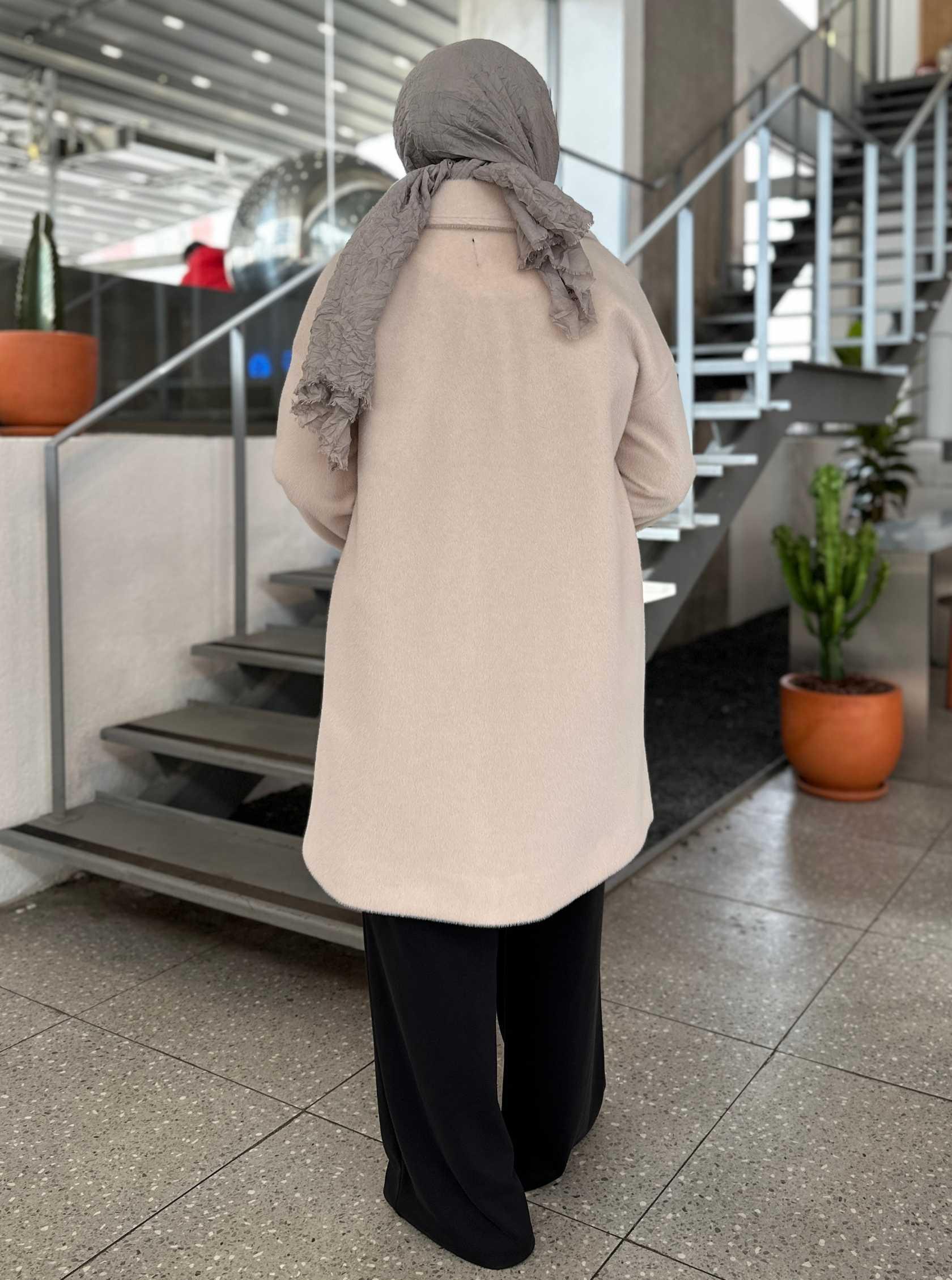 KISA ANGORA KABAN KREM