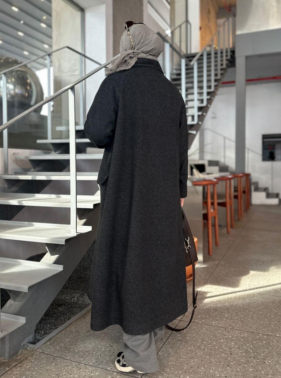 YAKALI KAŞE KABAN SİYAH