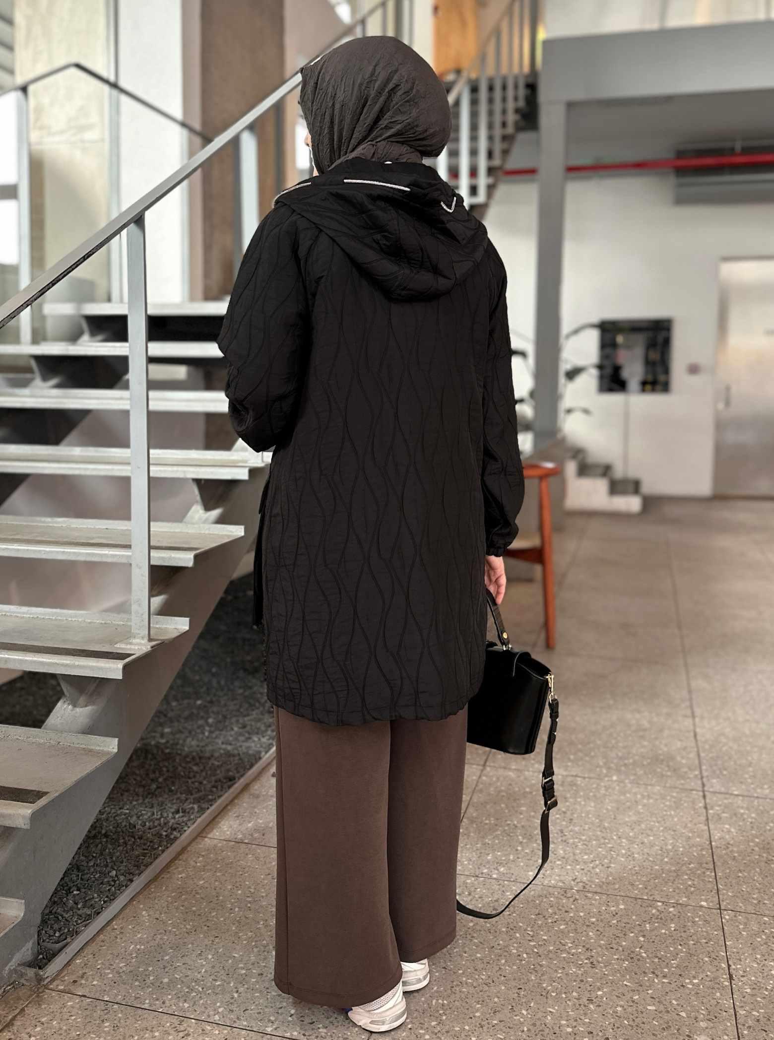 KISA KAPİTONE KAP SİYAH