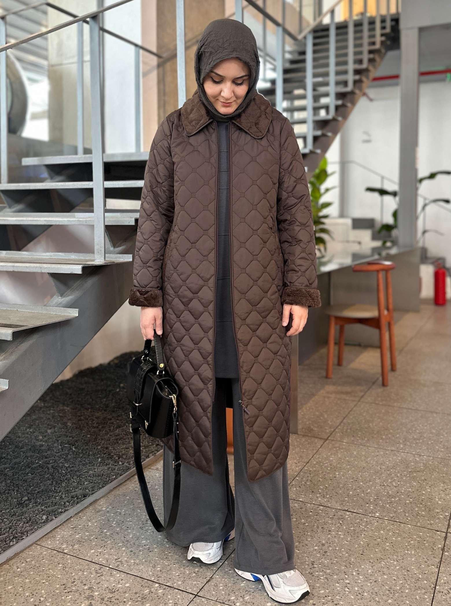 YAKASI KÜRKLÜ KAPİTONE MONT KAHVE