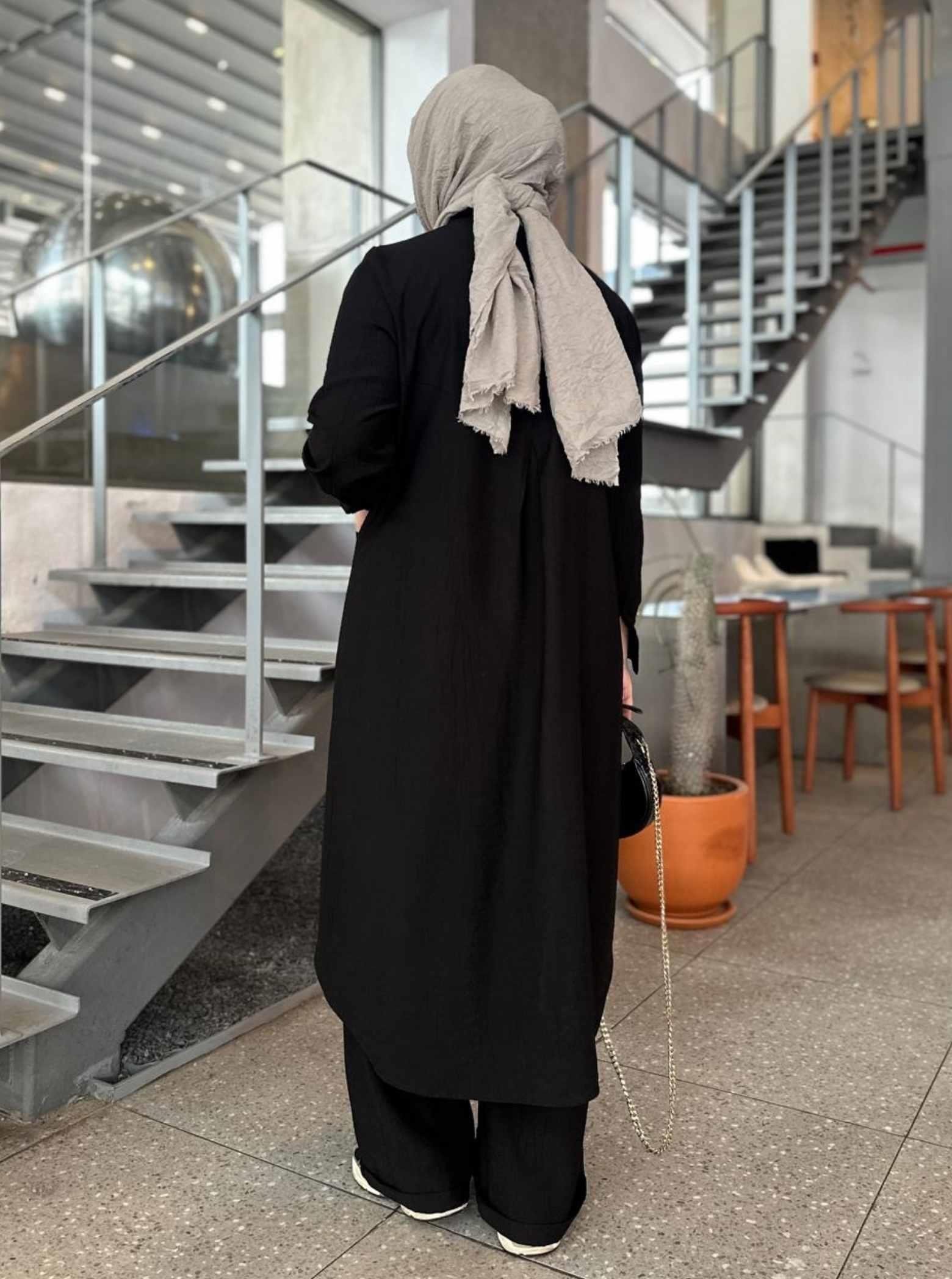 ÇİLEK GÖMLEK SİYAH