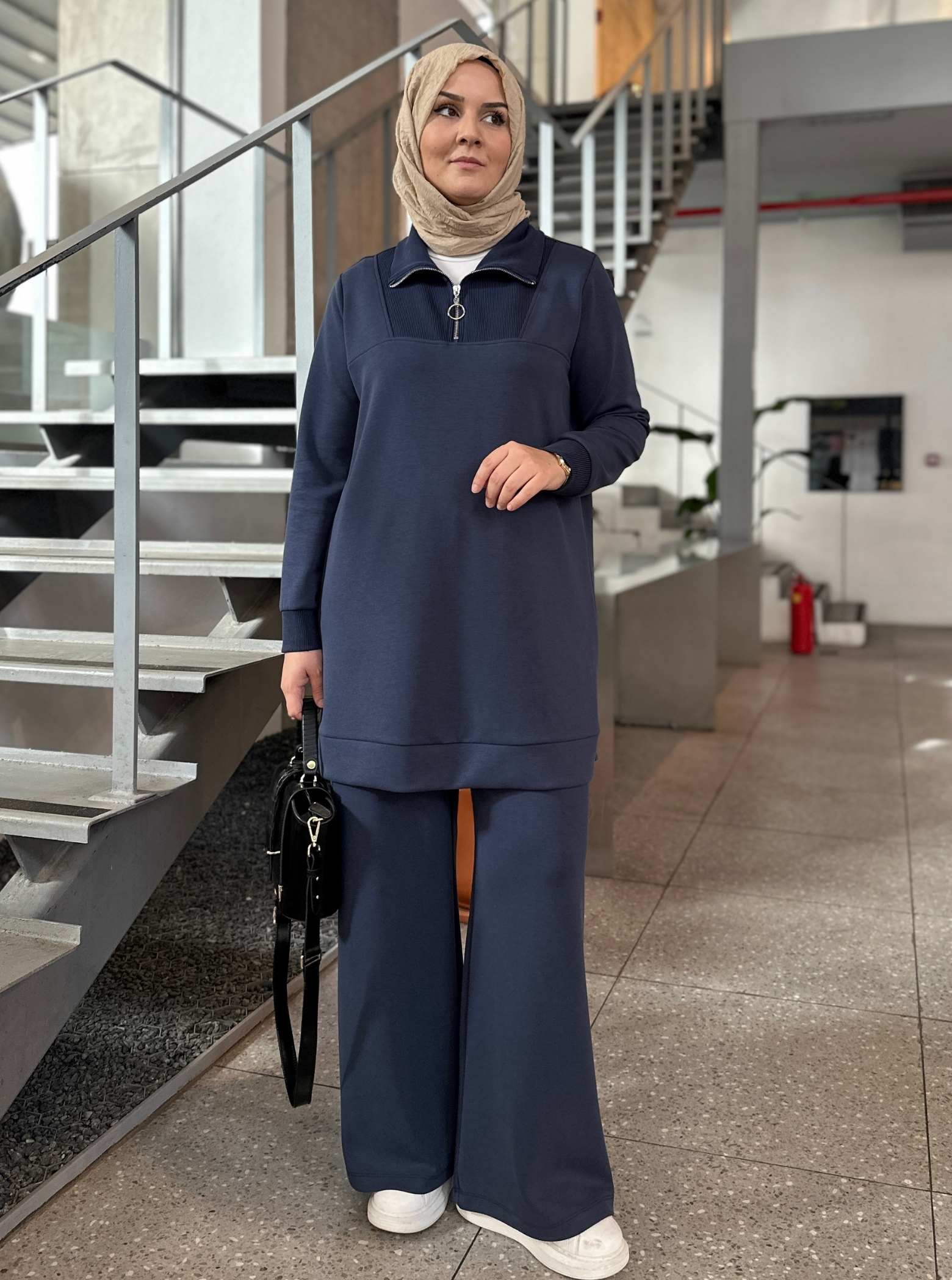 OYSHO TRİKO YAKA TAKIM LACİVERT