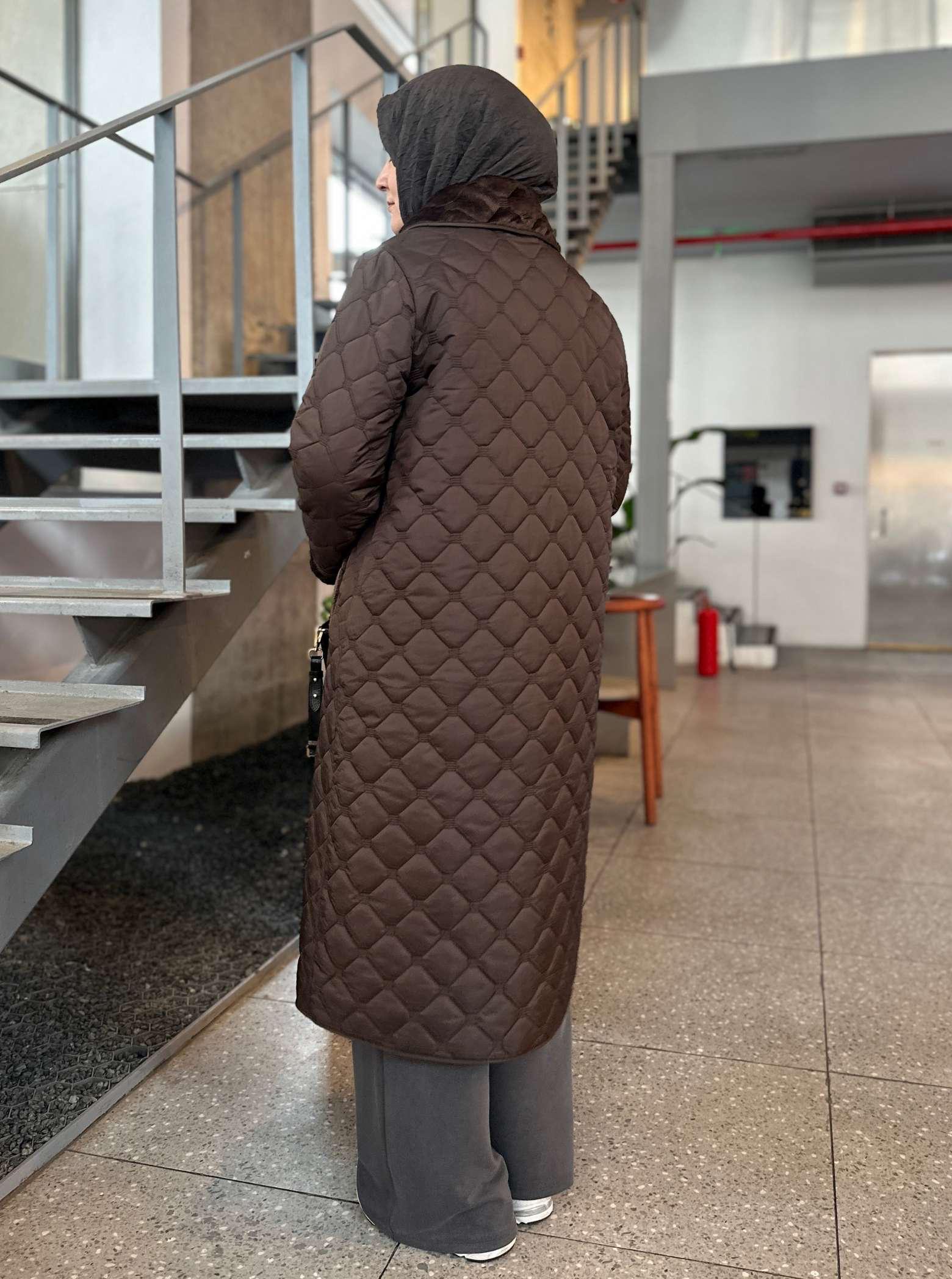 YAKASI KÜRKLÜ KAPİTONE MONT KAHVE