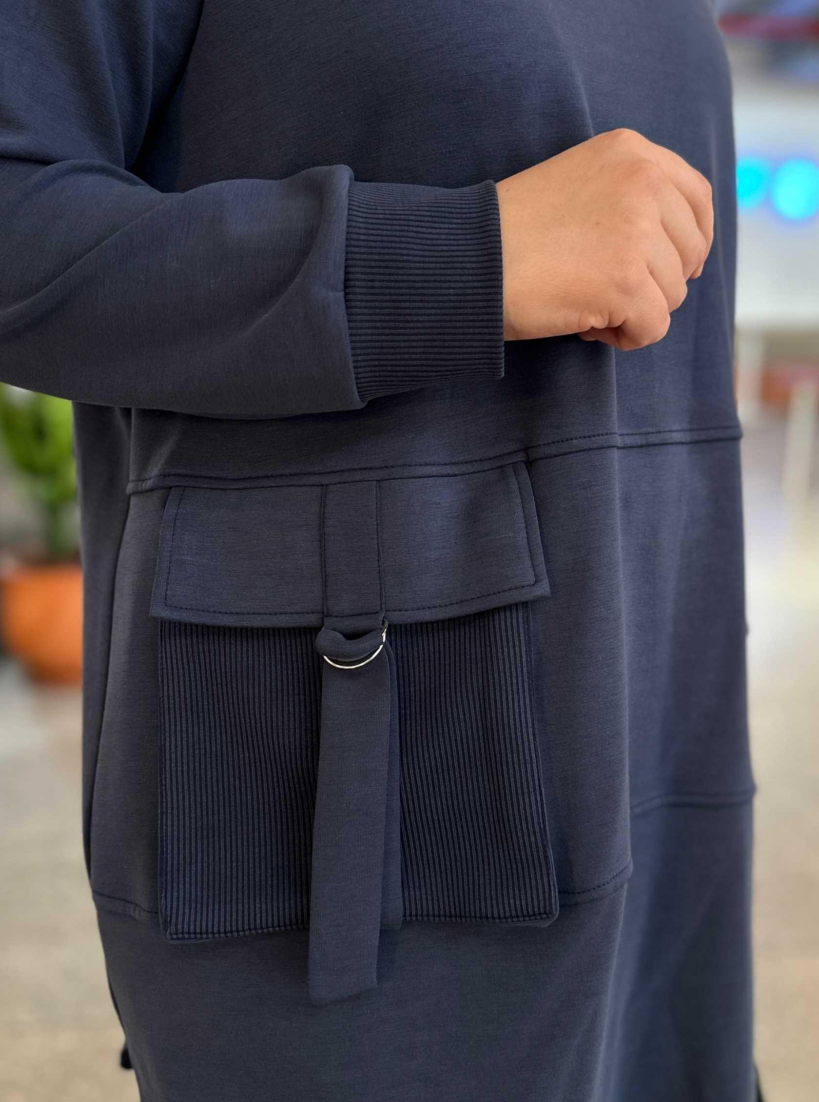 OYSHO CEPLİ TAKIM LACİVERT