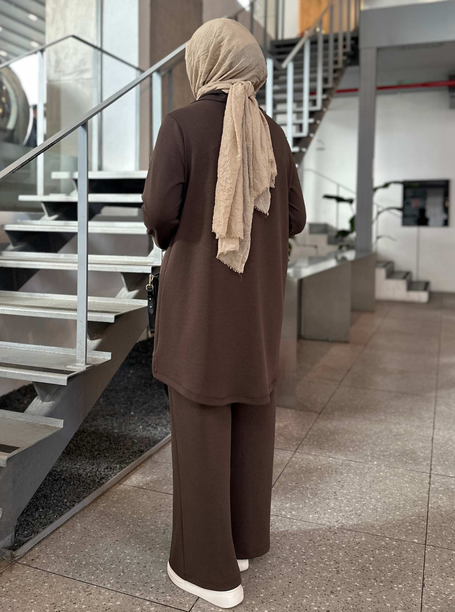 OYSHO TRİKO YAKA TAKIM KAHVE