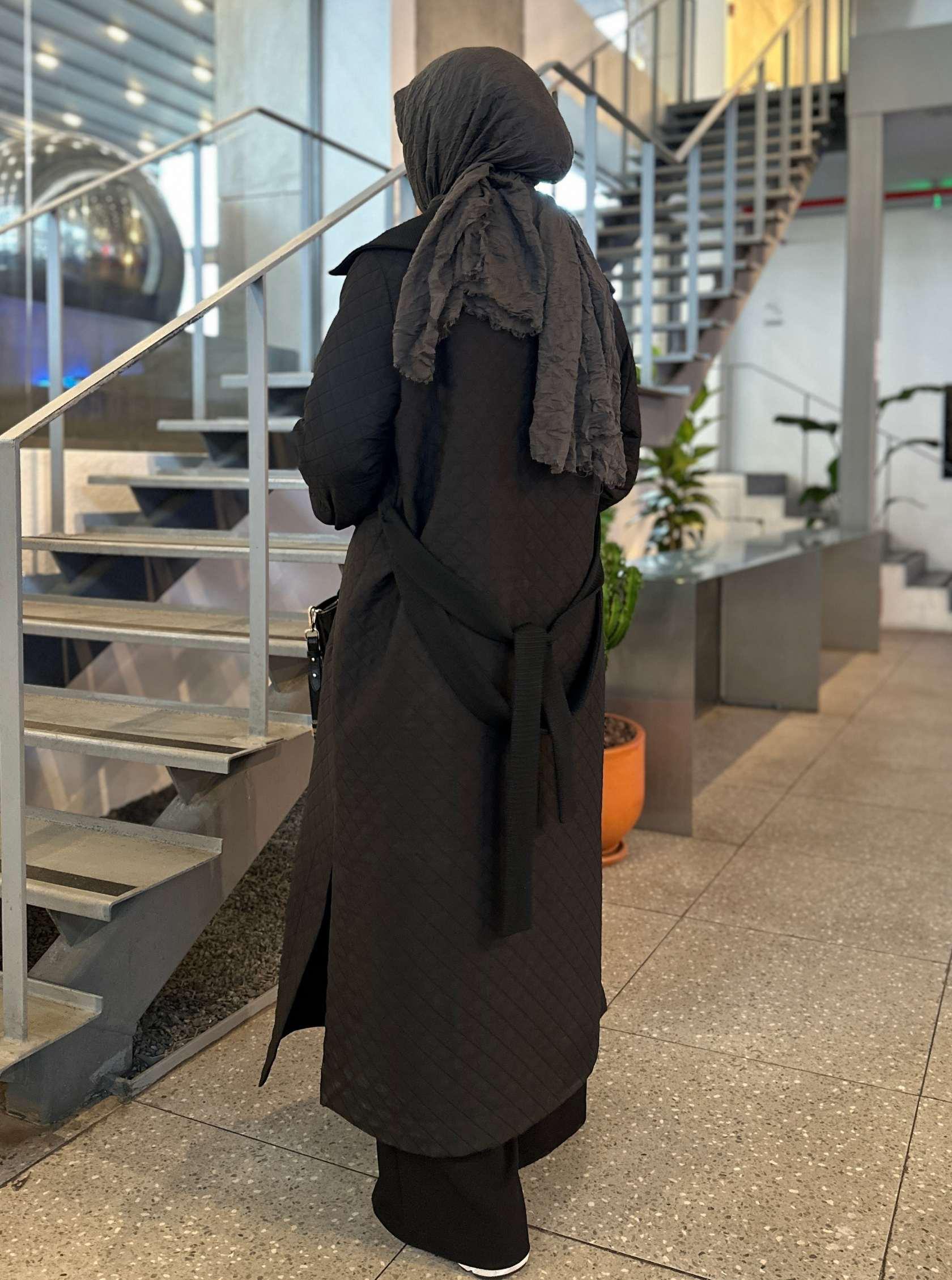 JAKAR KAPİTONE UZUN KAP SİYAH