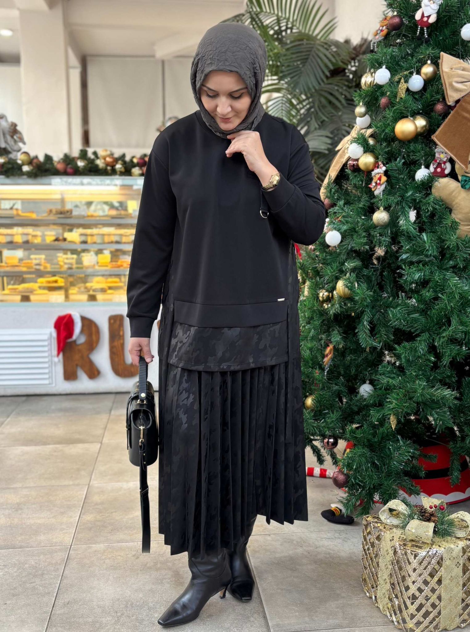 OYSHO ETEKLİ TAKIM SİYAH