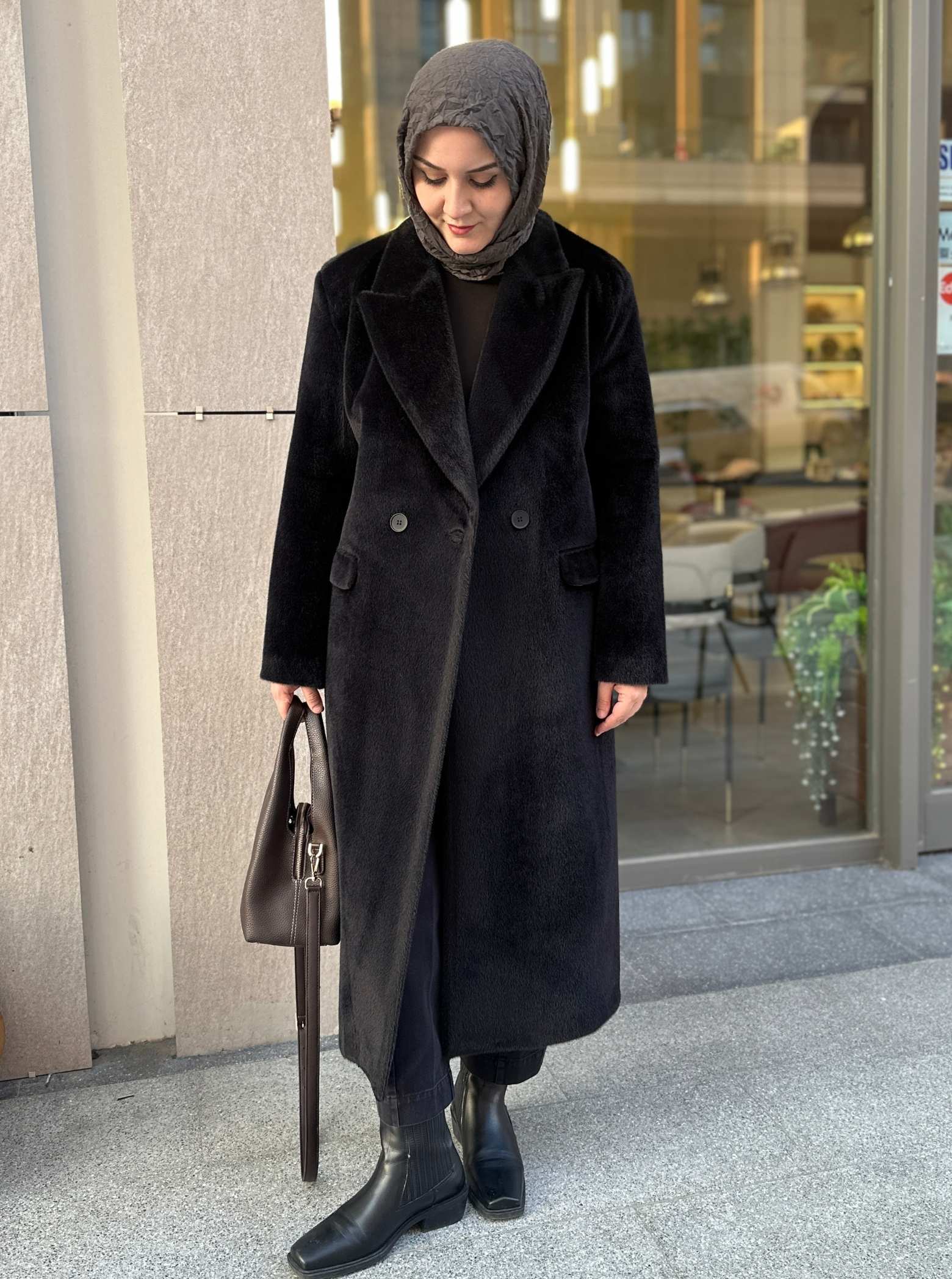 ANGORA KAŞE KABAN SİYAH