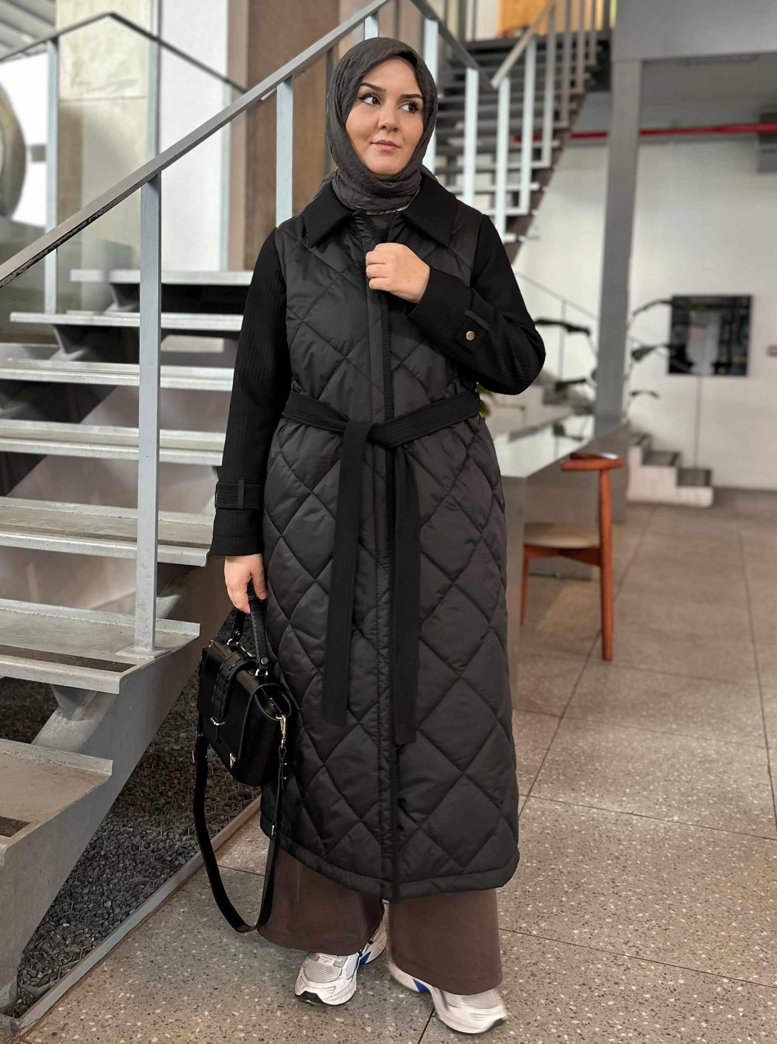 OTTOMAN YAKA MONT SİYAH