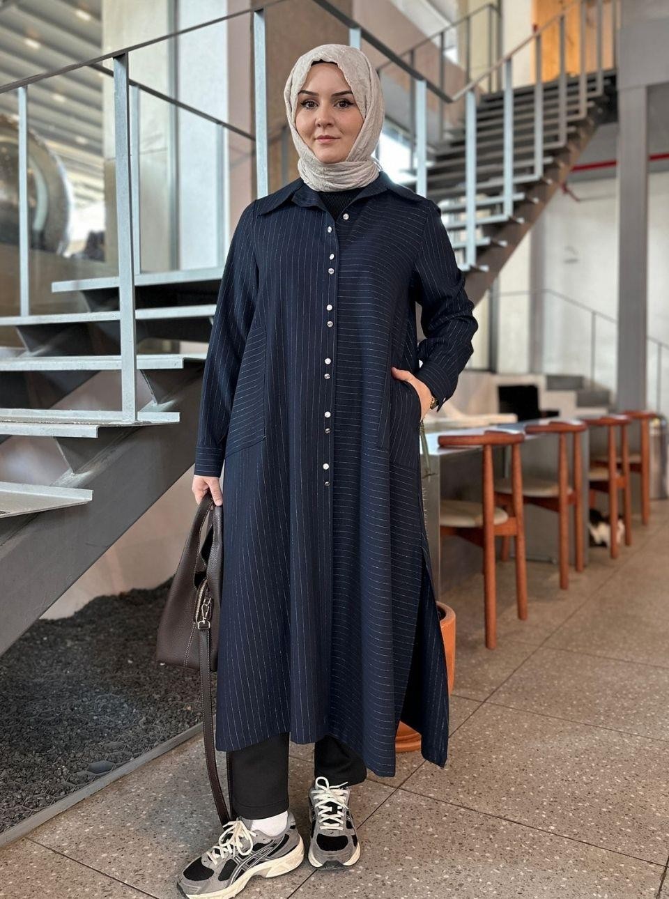 ÇİFT DÜĞMELİ GÖMLEK LACİVERT