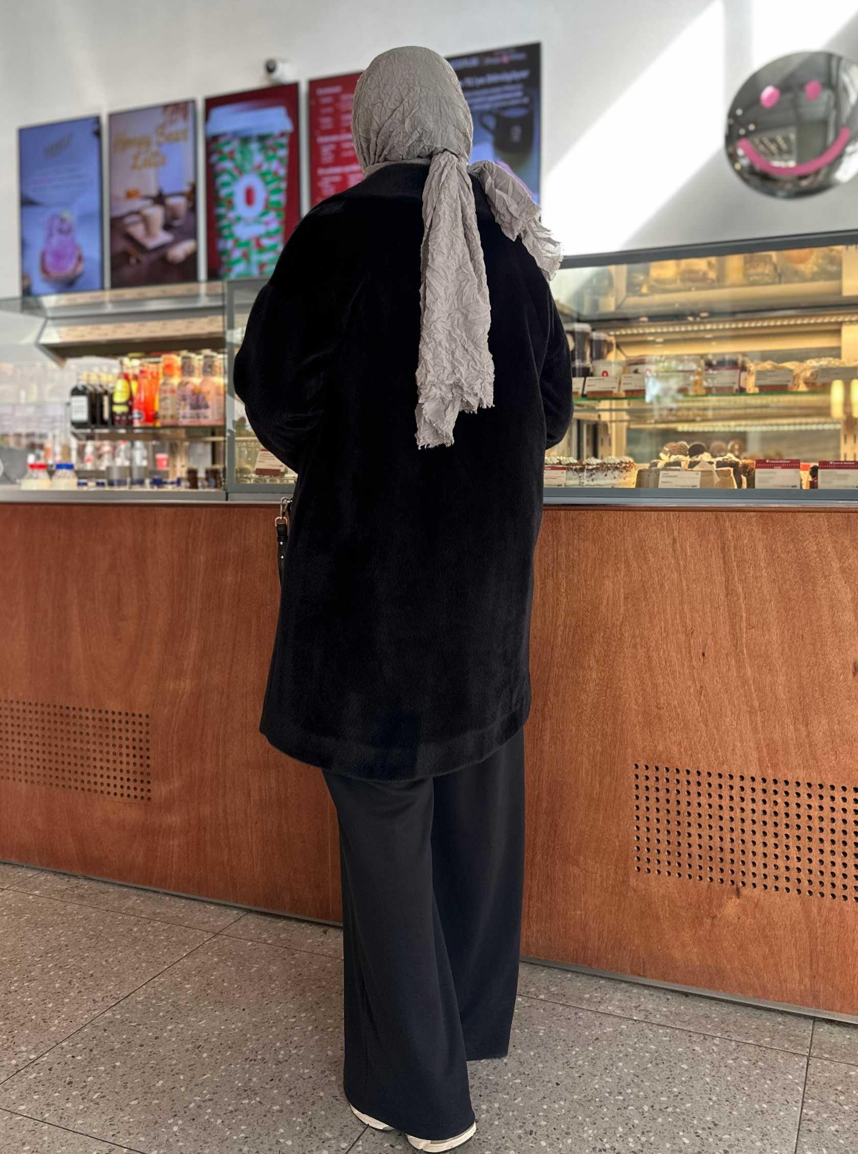 KISA ANGORA KABAN SİYAH