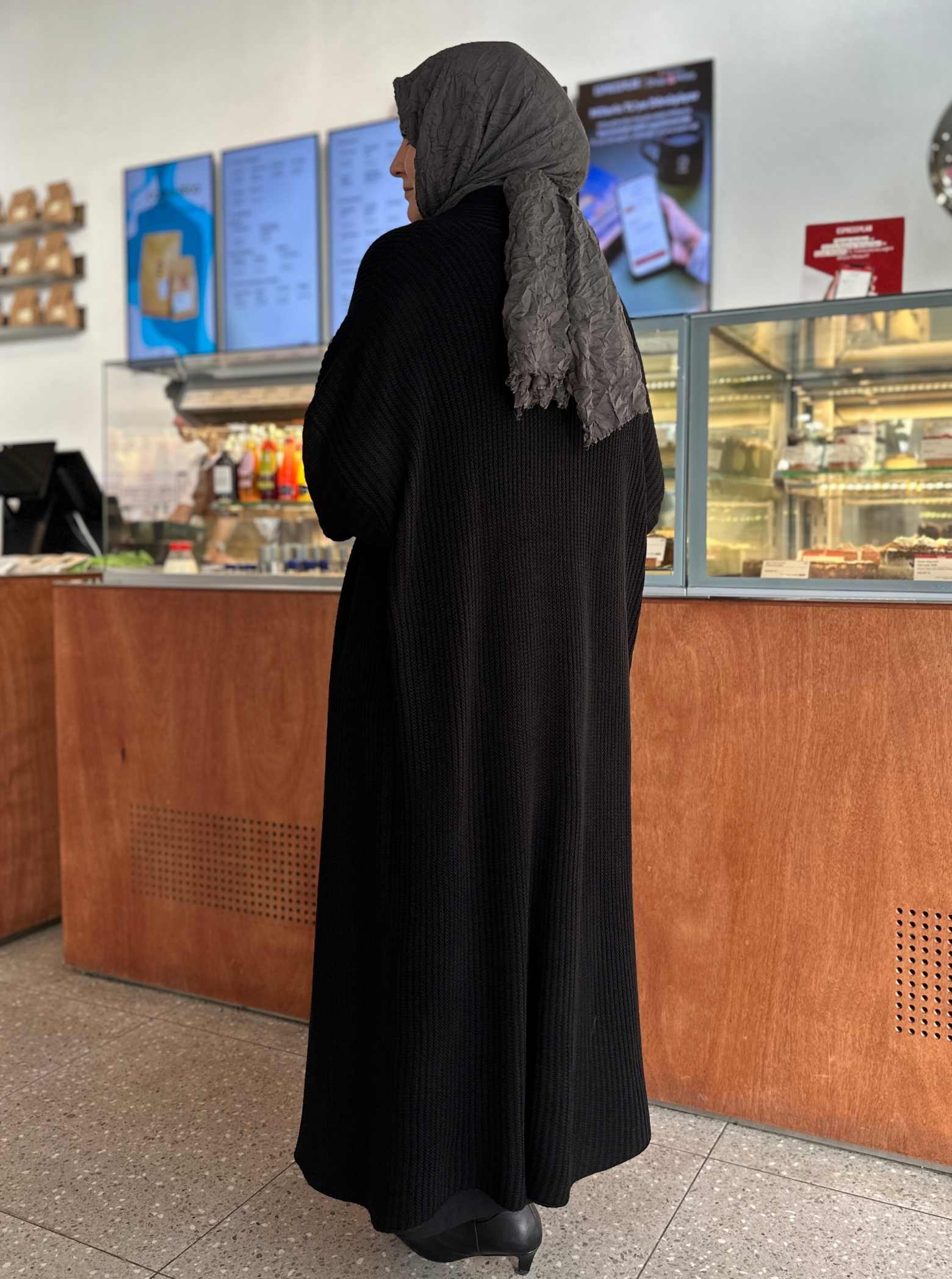 SELANİK ÖRGÜ HIRKA SİYAH