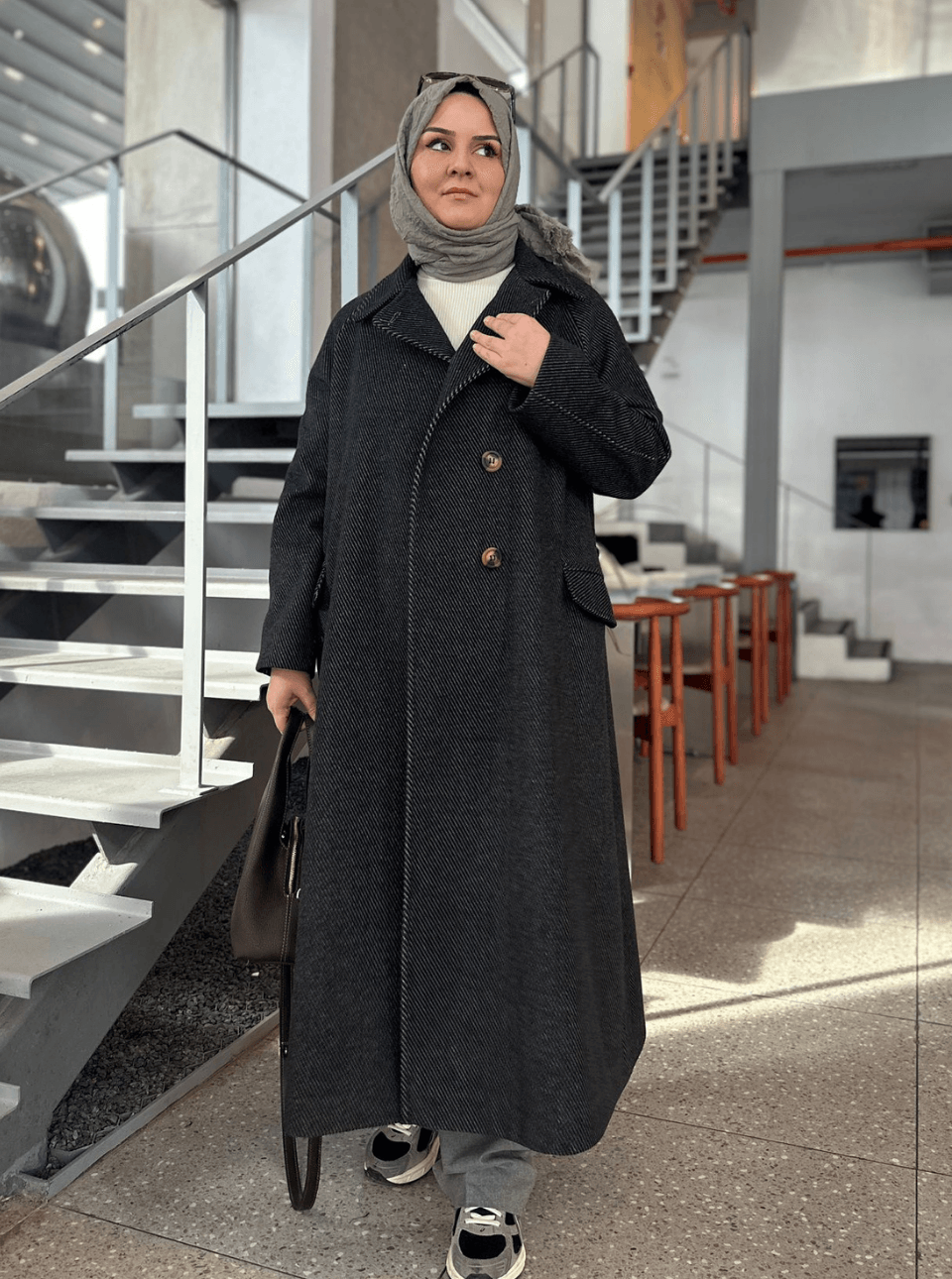 YAKALI KAŞE KABAN SİYAH