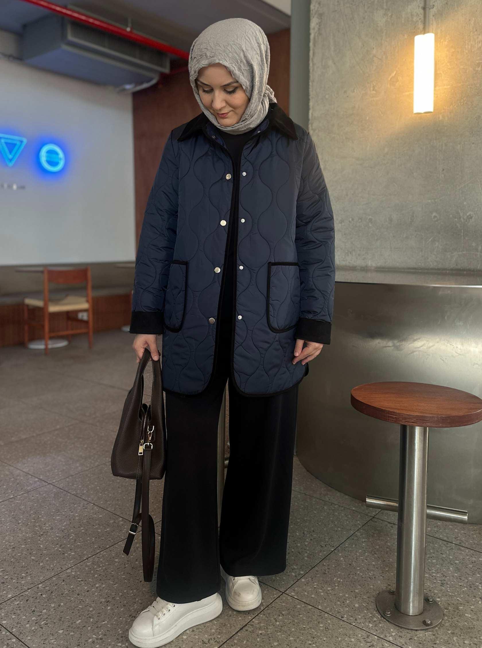 KISA SOĞAN DESENLİ KAPİTONE MONT MAVİ