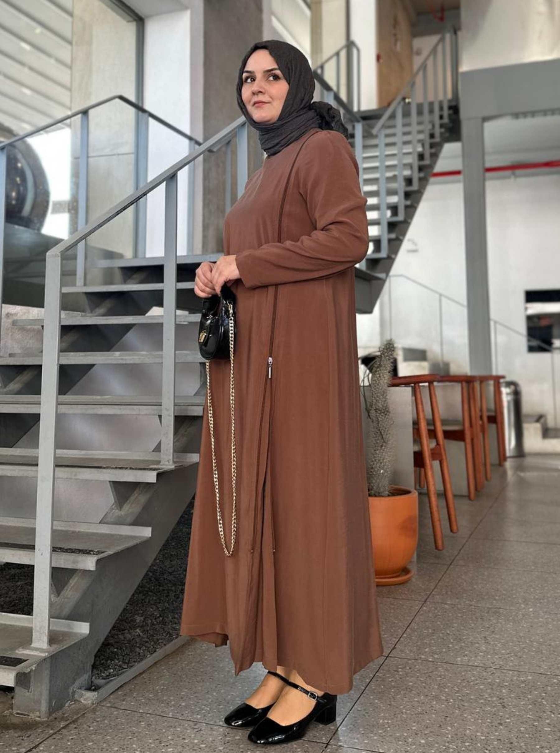 TENSEL FERMUARLI ELBİSE KAHVE